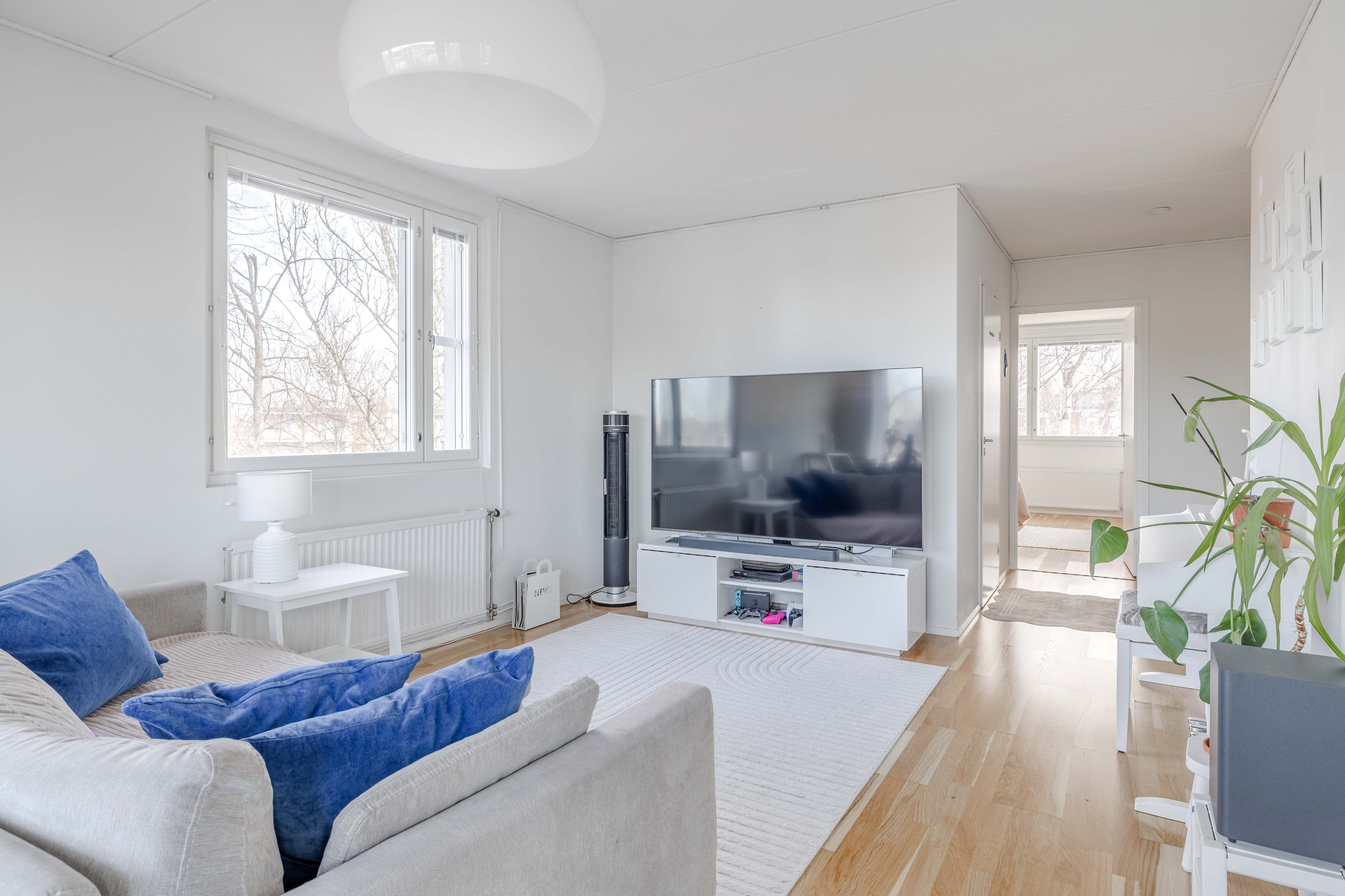 Vaakamestarinpolku 4, Helsinki