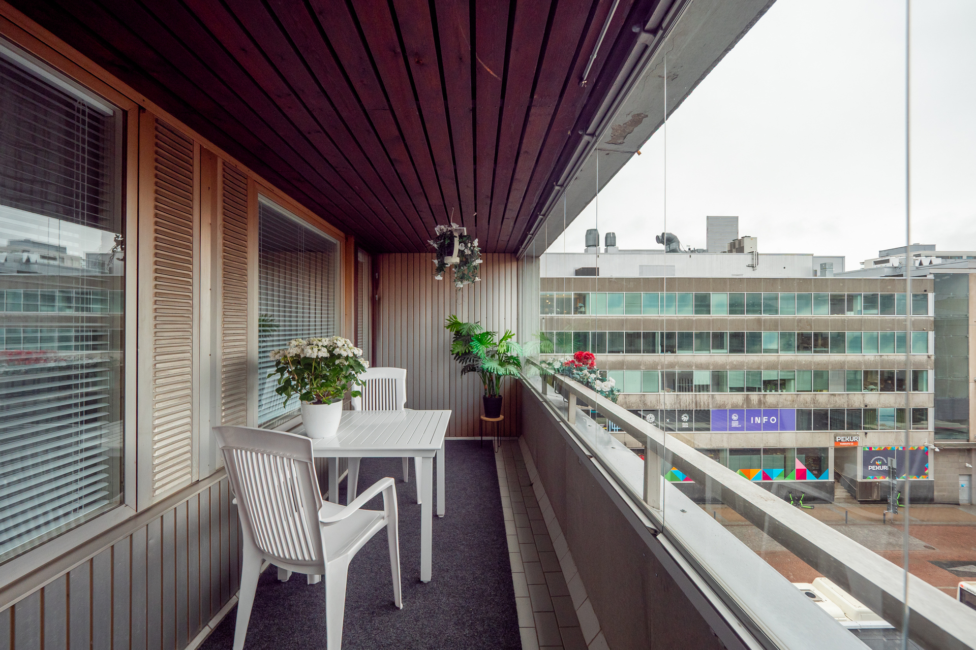 Kauppurienkatu 8, Keskusta, Oulu