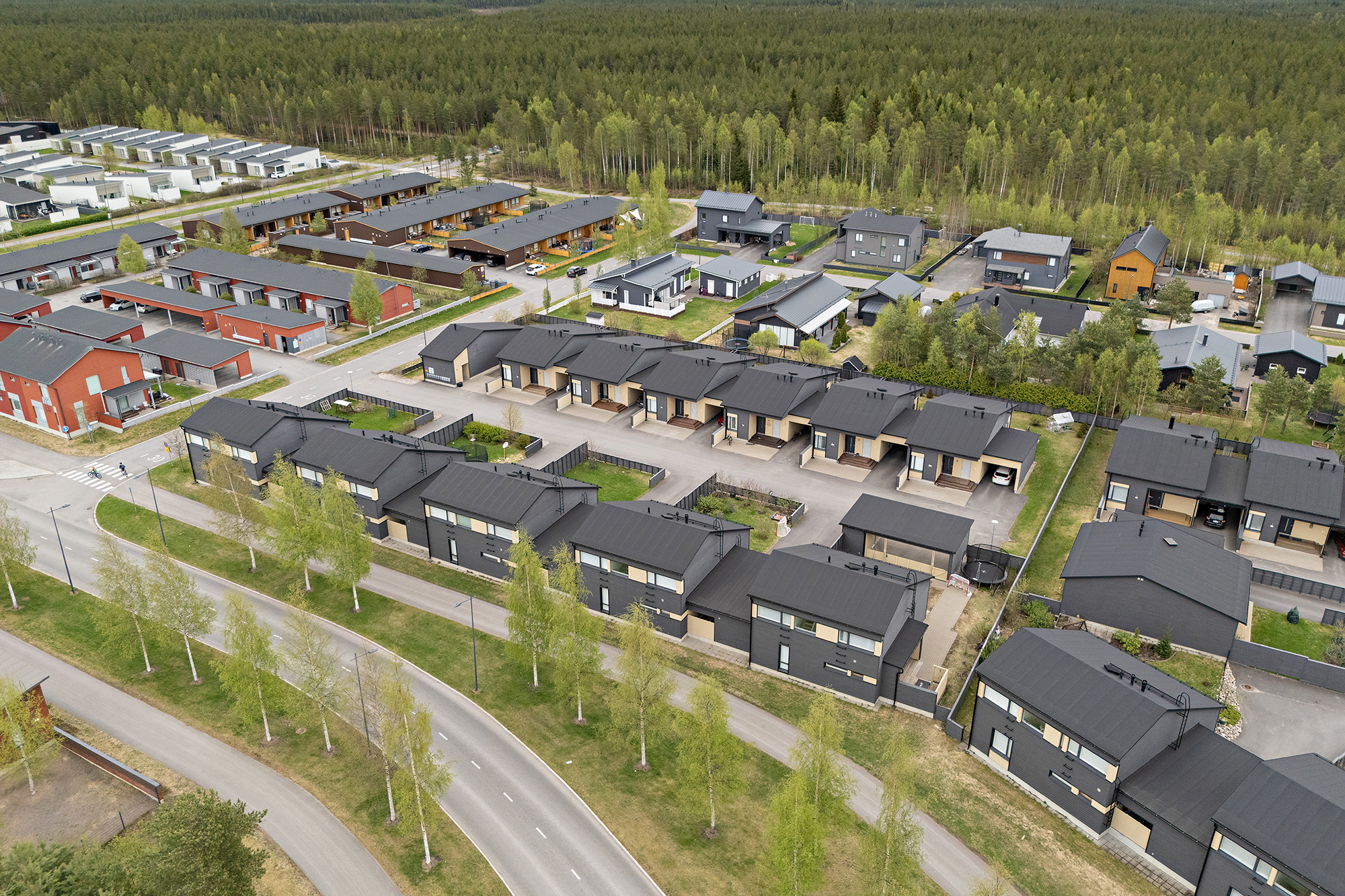 Juoksulenkki 31, Kivikkokangas, Oulu