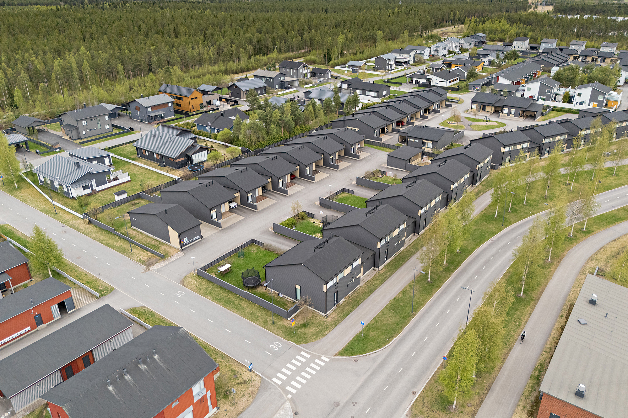 Juoksulenkki 31, Kivikkokangas, Oulu