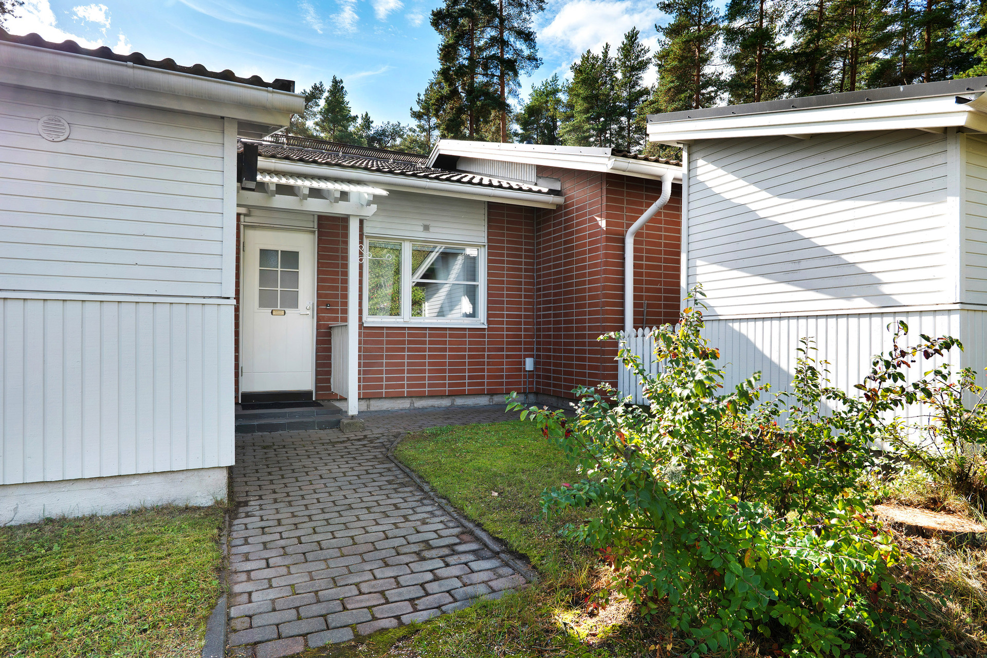 Kuoppatie 4, Ruskeasanta, Vantaa