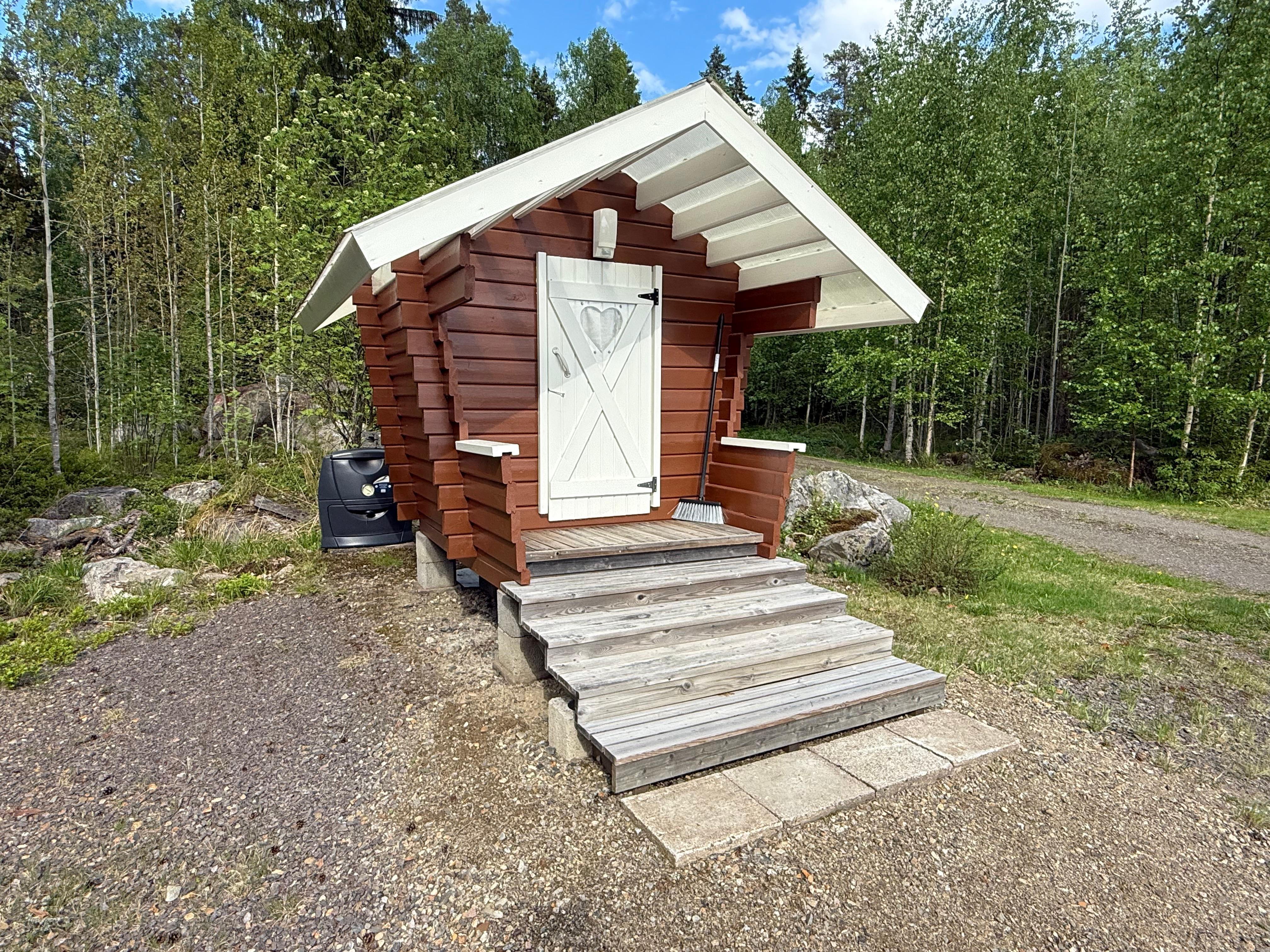 Halkoniementie 52, Leppävirta