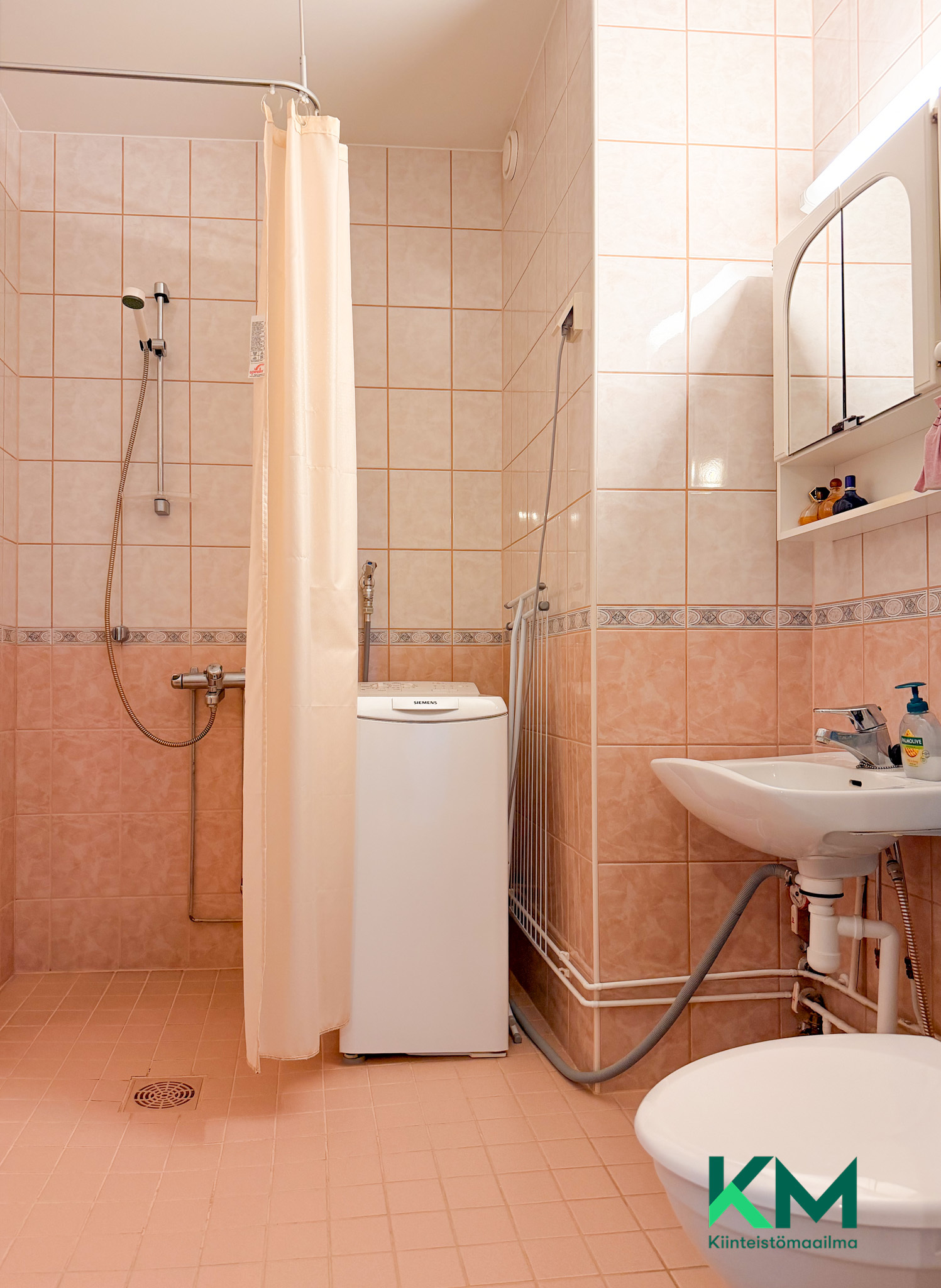 Jääkiekkoradankuja 4, Talvisalo, Savonlinna