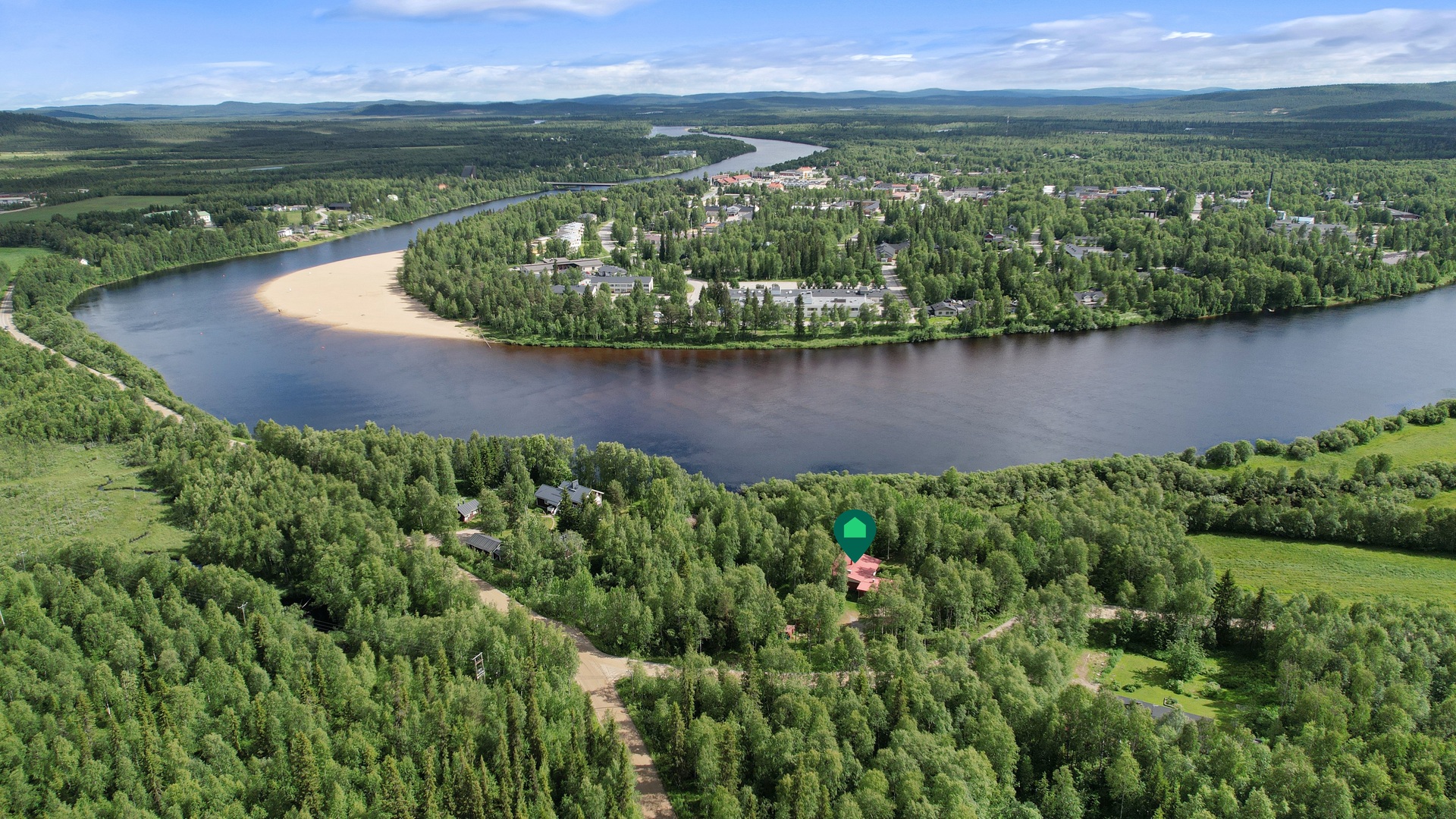 Ivalon palvelujen läheisyydessä