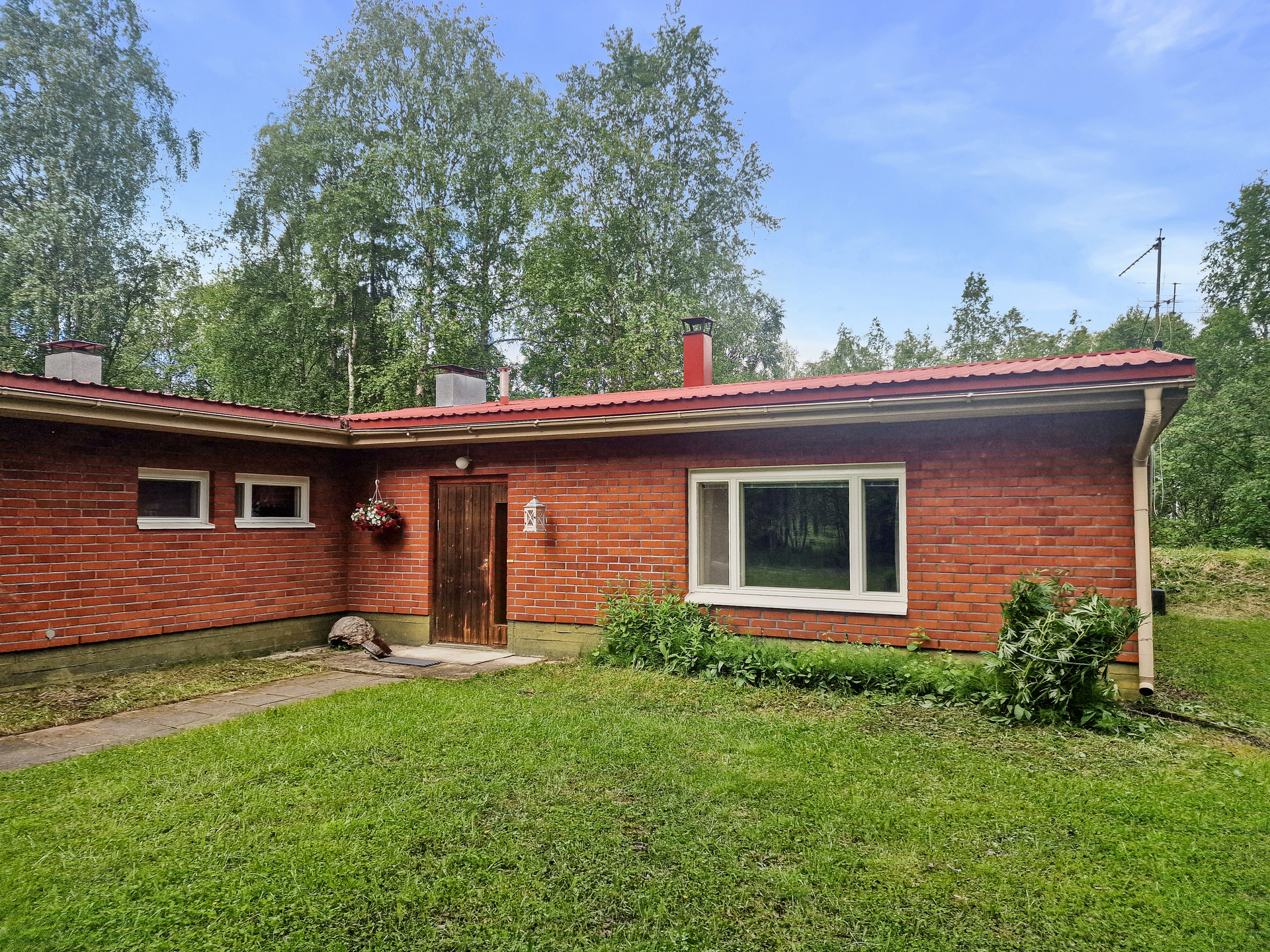 Sisäänkäynti