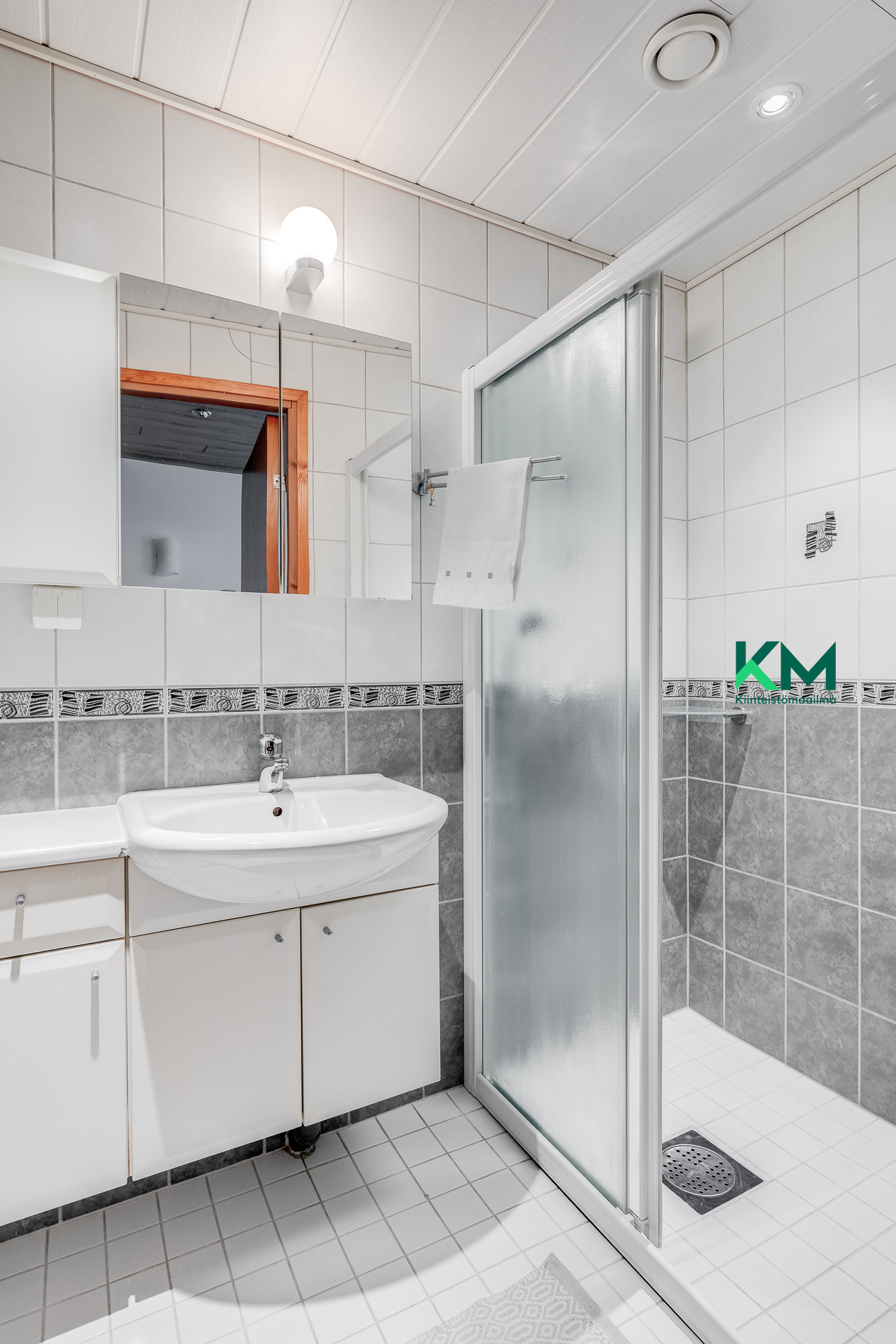 Uudentuvantie 24a, Itä-Pakila, Helsinki