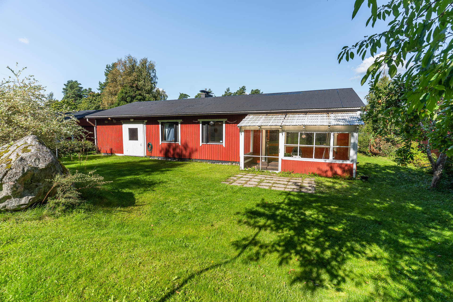 Lyhdetie 30