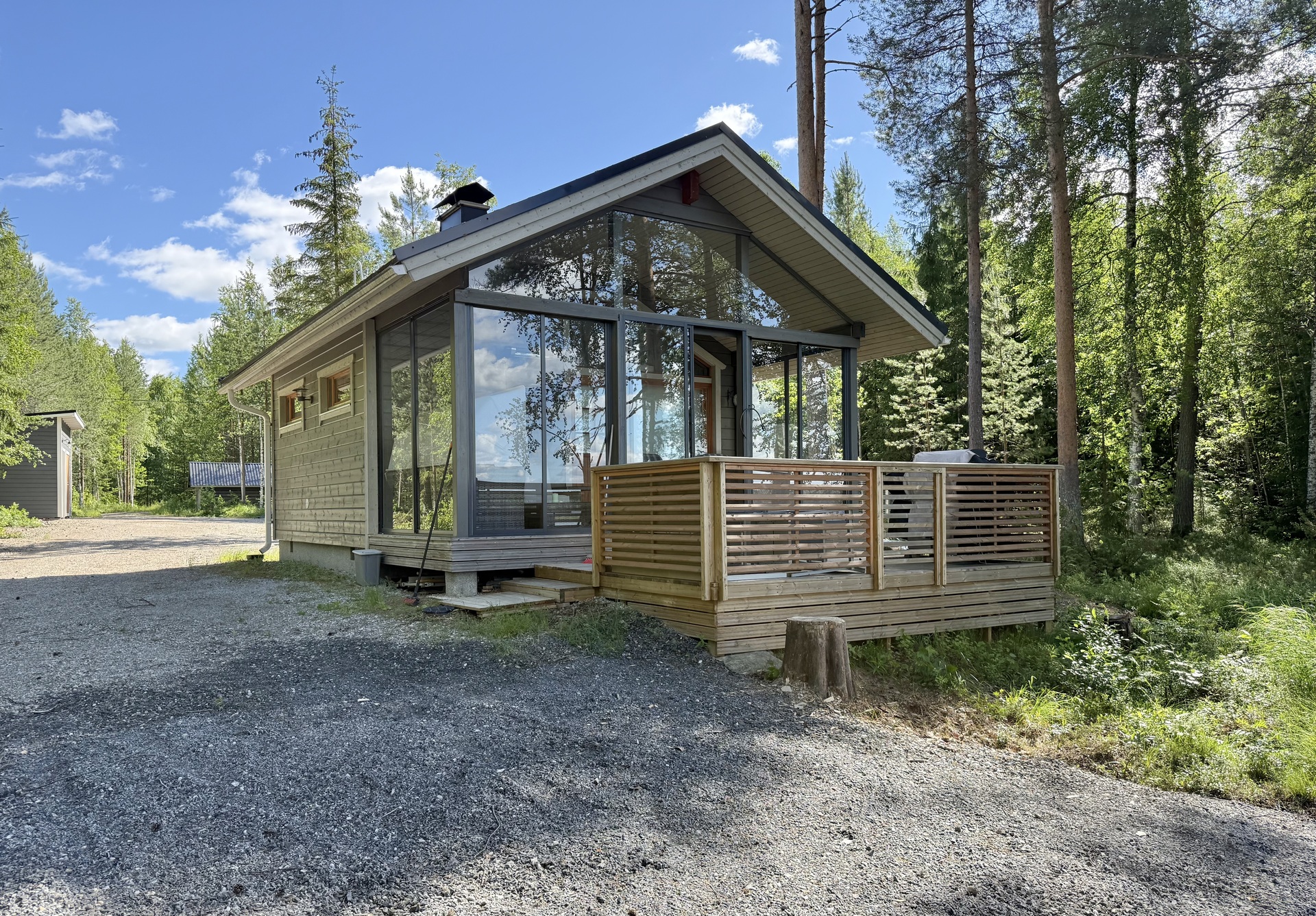 Mustosenniemenpolku 7 , Sotkamo
