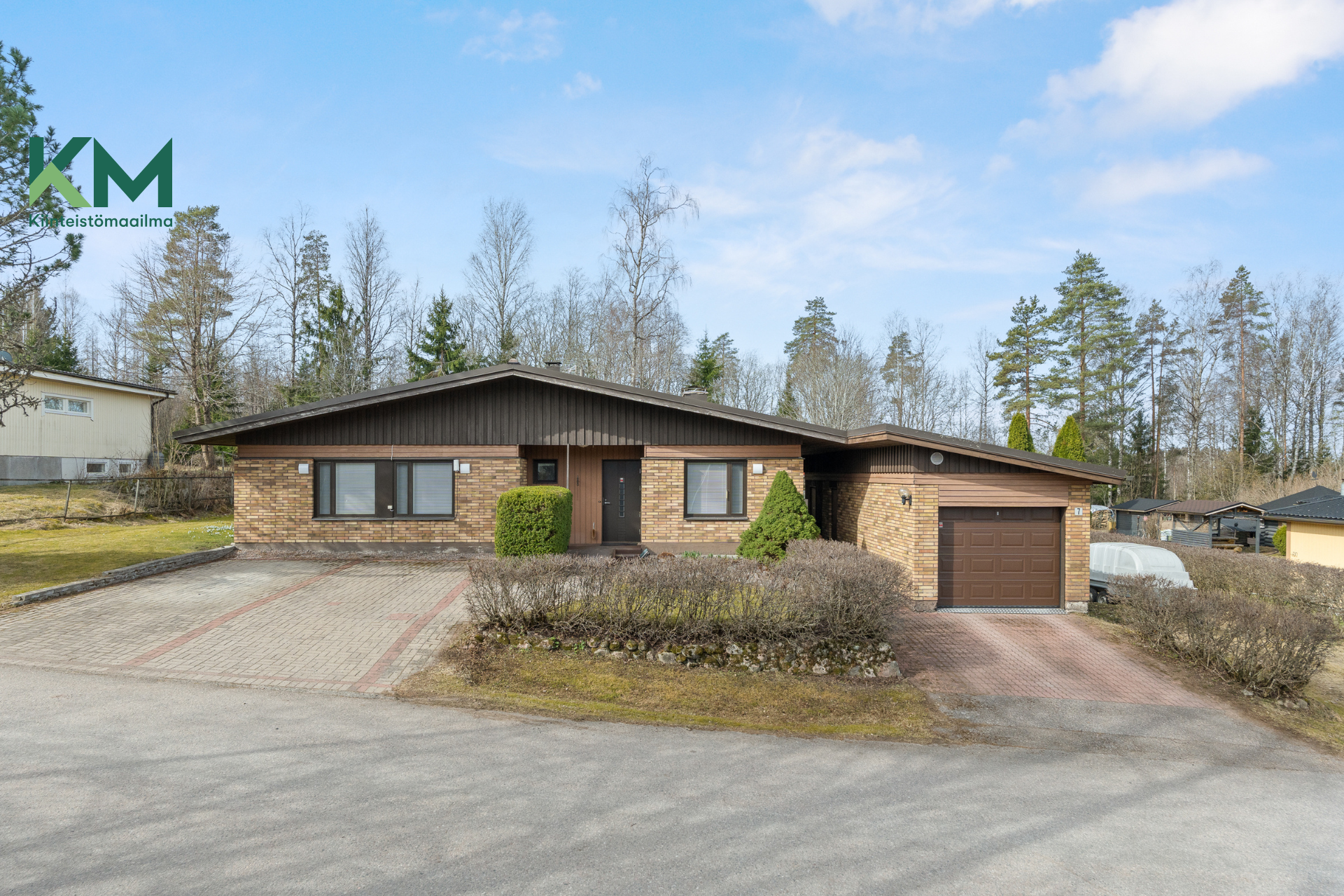 Launontie 7, Launonen, Loppi