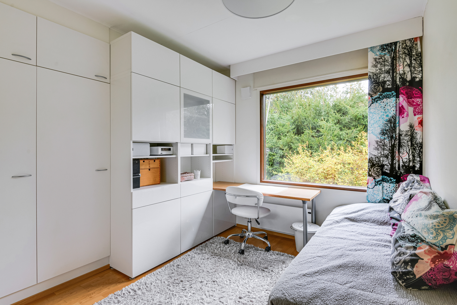 Leppälinnuntie 20, Tapaninkylä, Helsinki