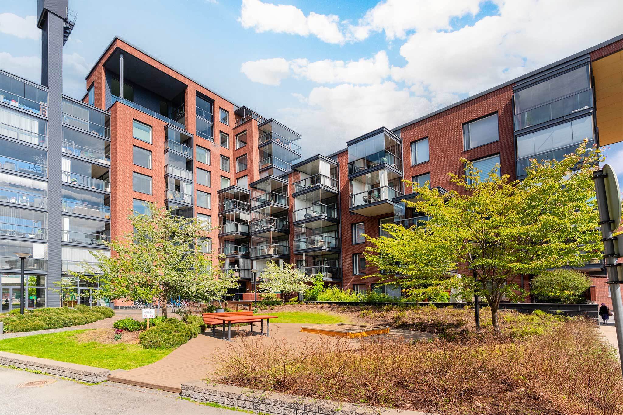 Voimakatu 2, Ratina, Tampere