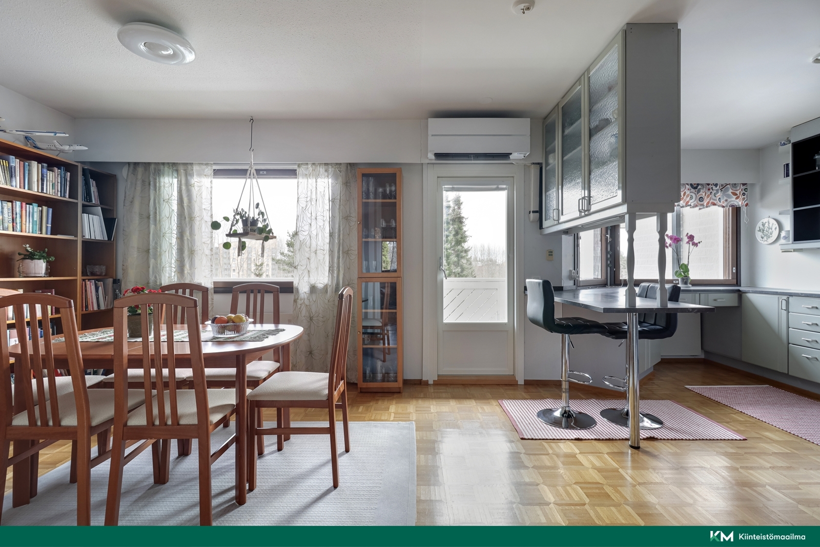 Kuuskulmankatu 3, Loutti, Järvenpää