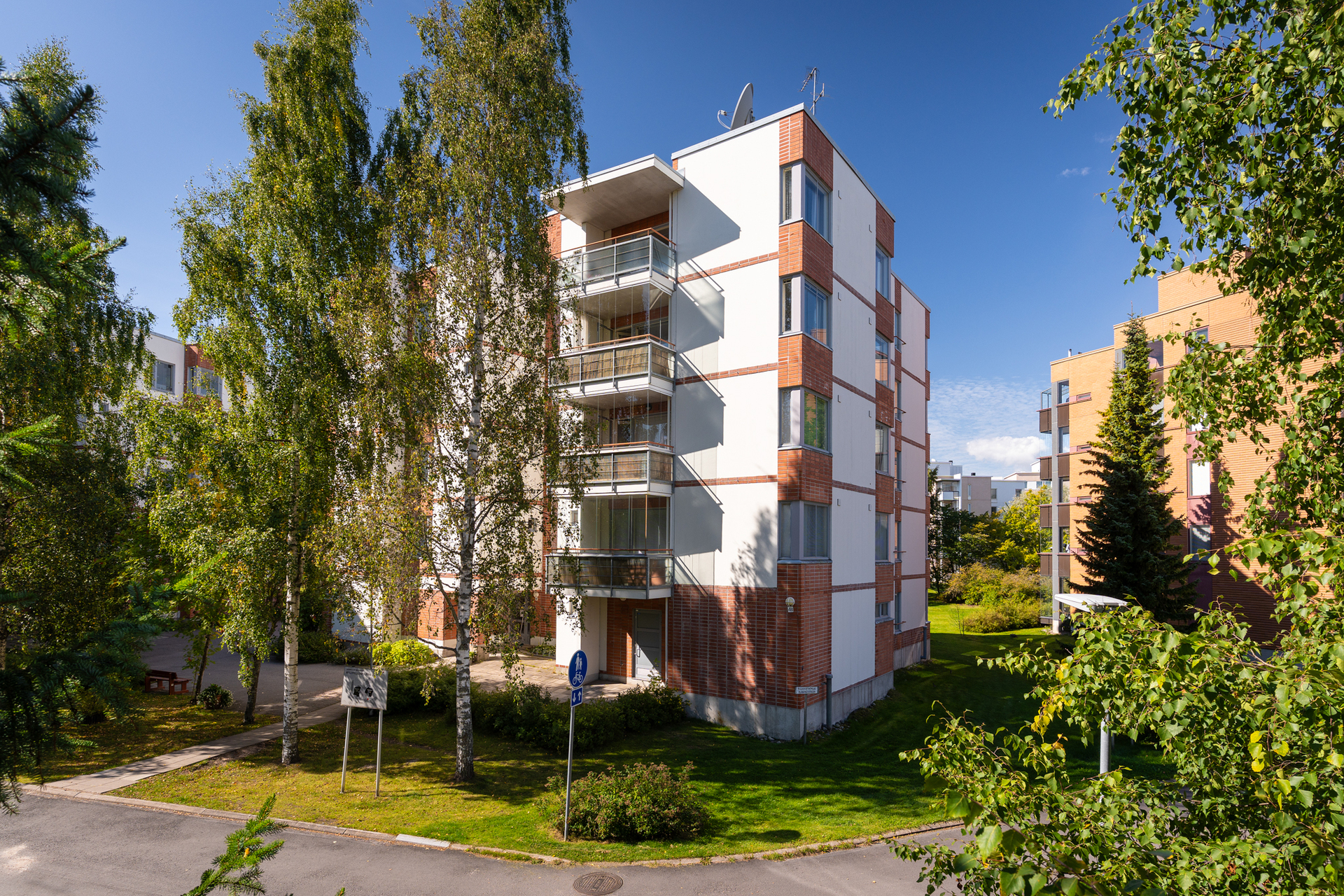 Myllypellonpolku 4, Veräjälaakso, Helsinki