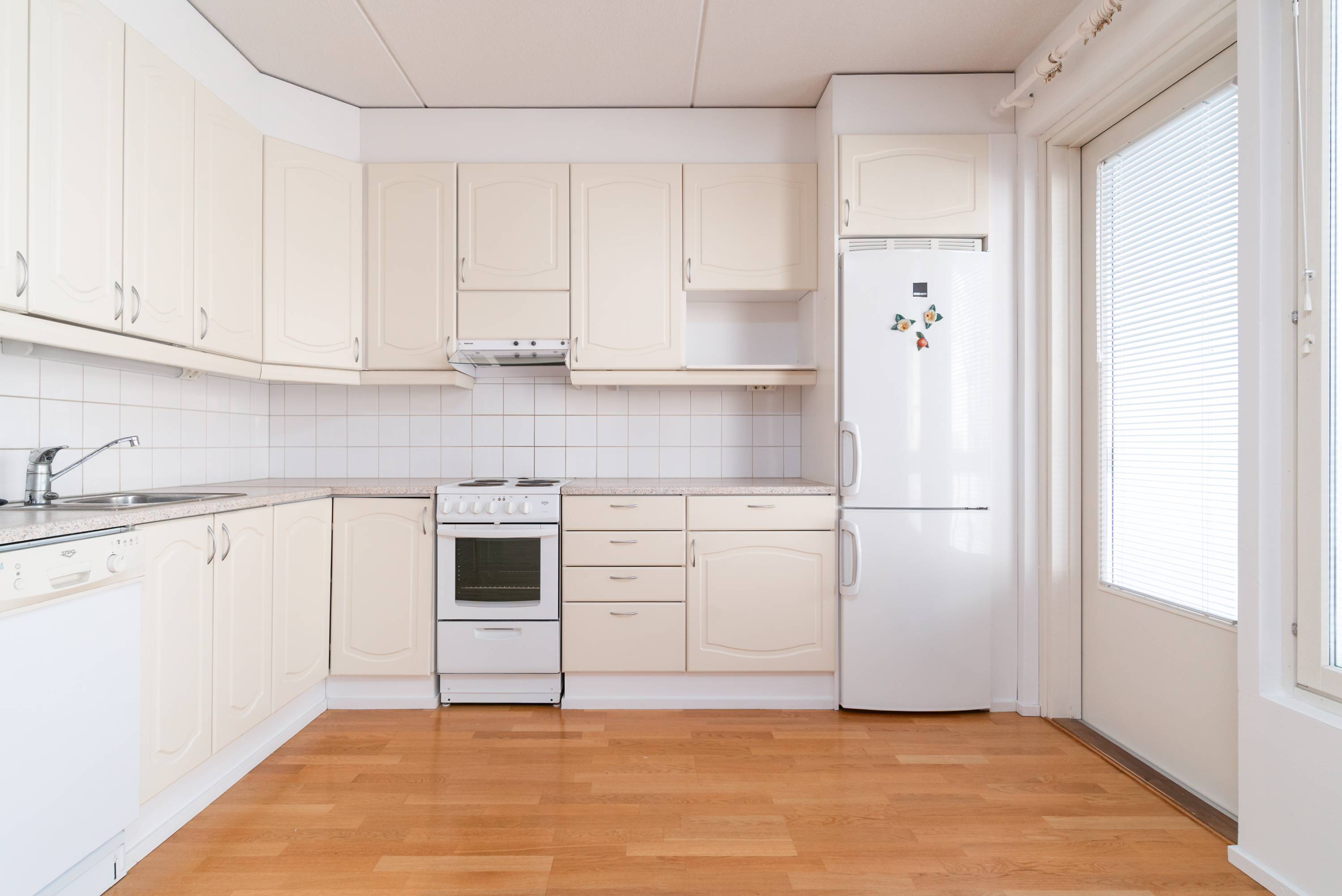 Tavintie 10, Jyväskylä