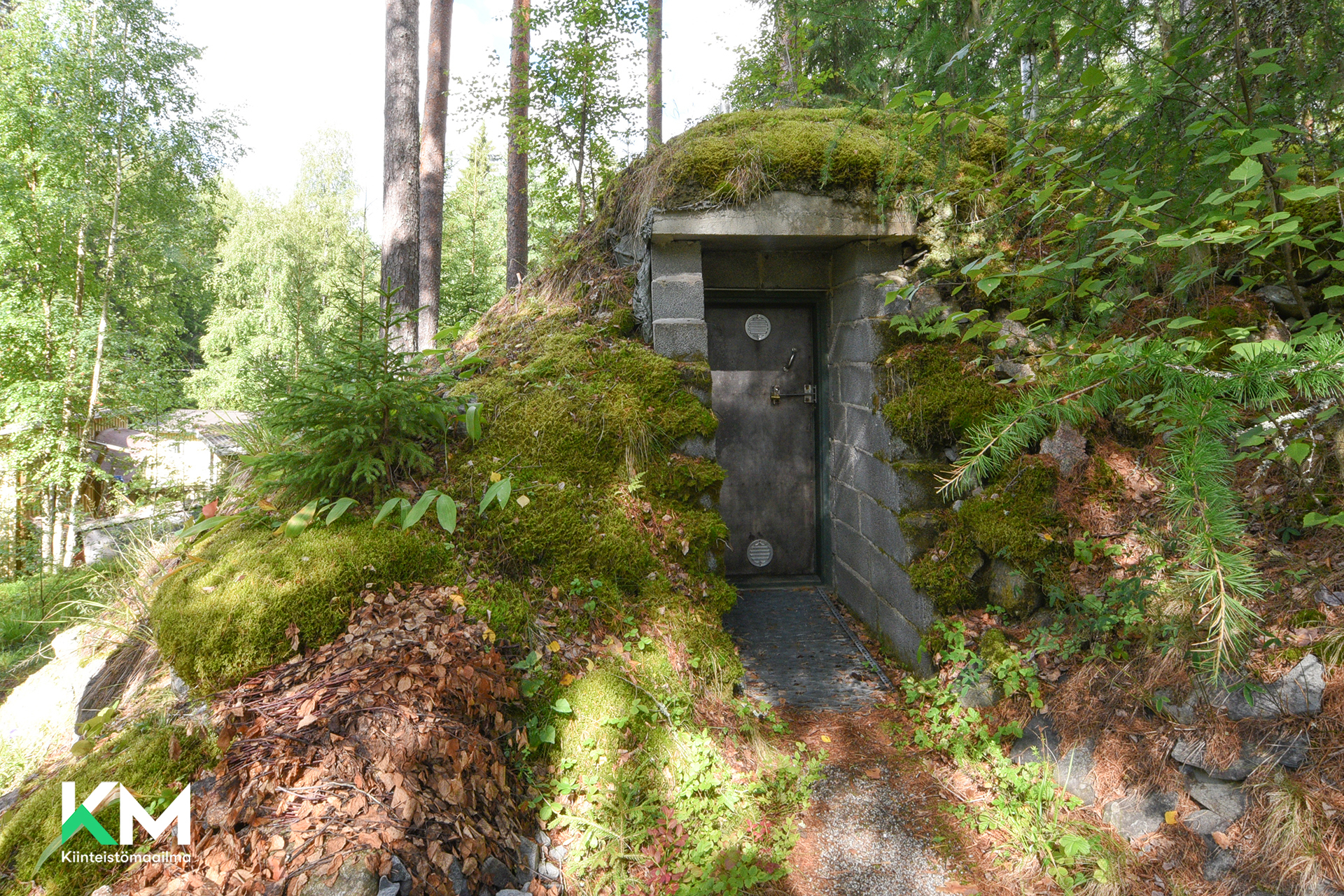 Maakellari. 