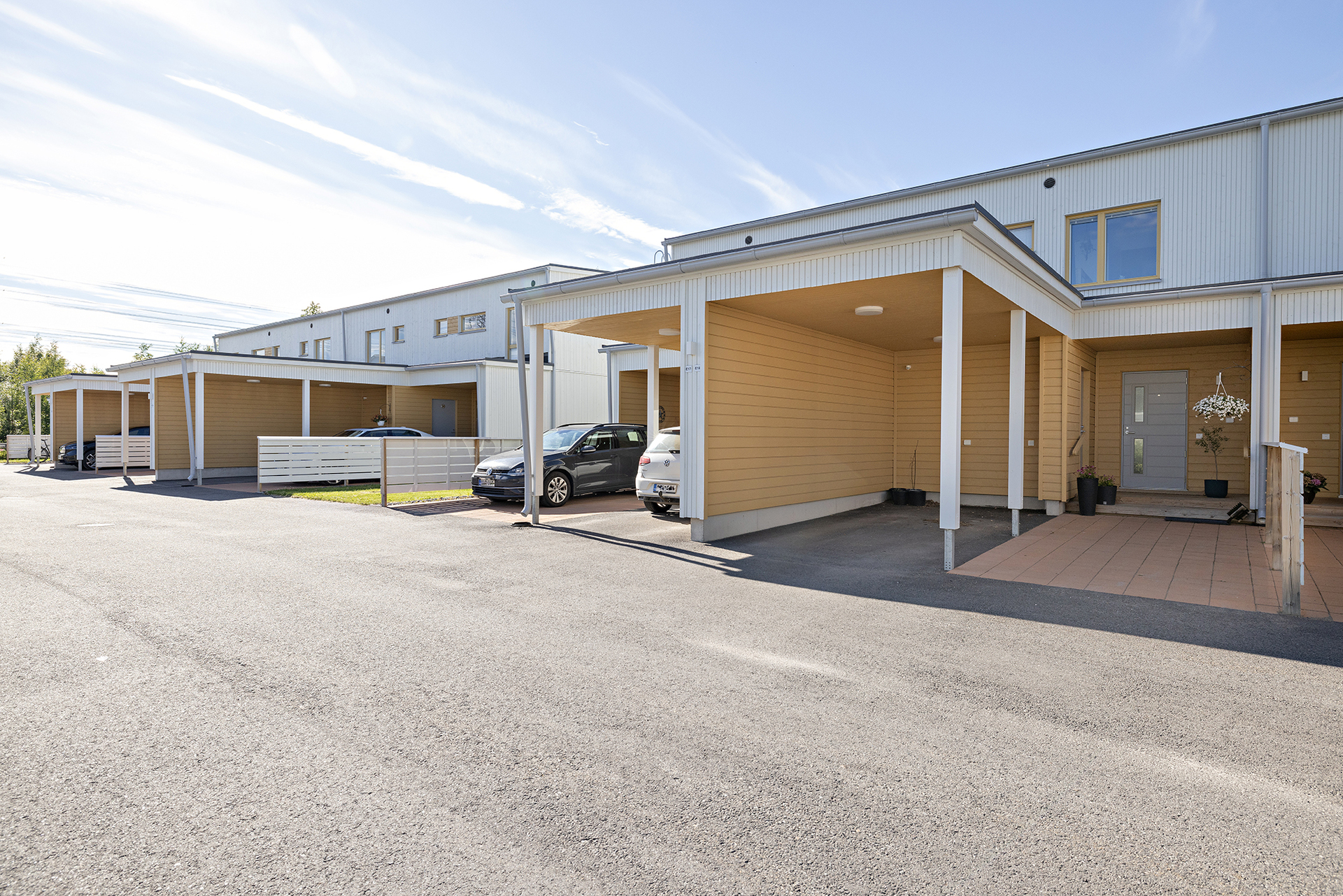 Hölkkäkuja 2, Kivikkokangas, Oulu