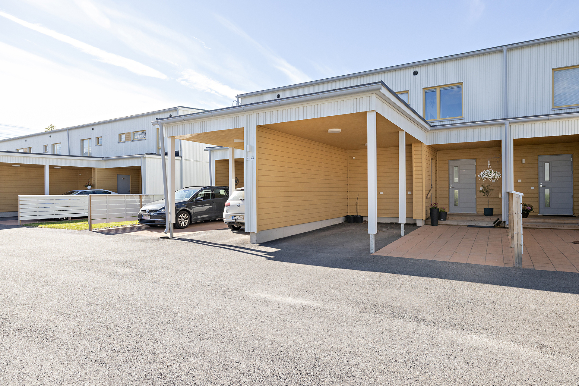 Hölkkäkuja 2, Kivikkokangas, Oulu