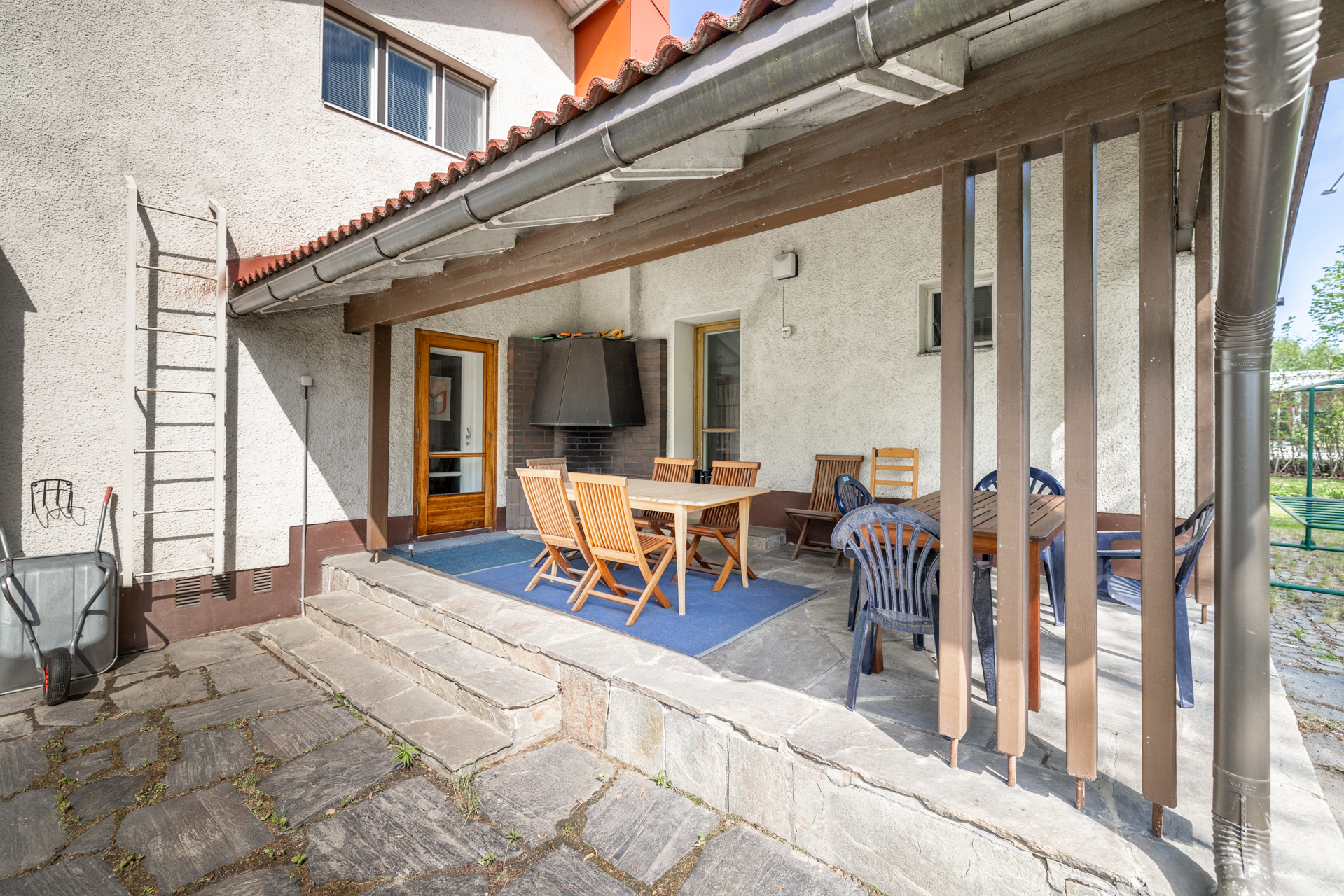 Porrassalmenkatu 44, Mikkeli
