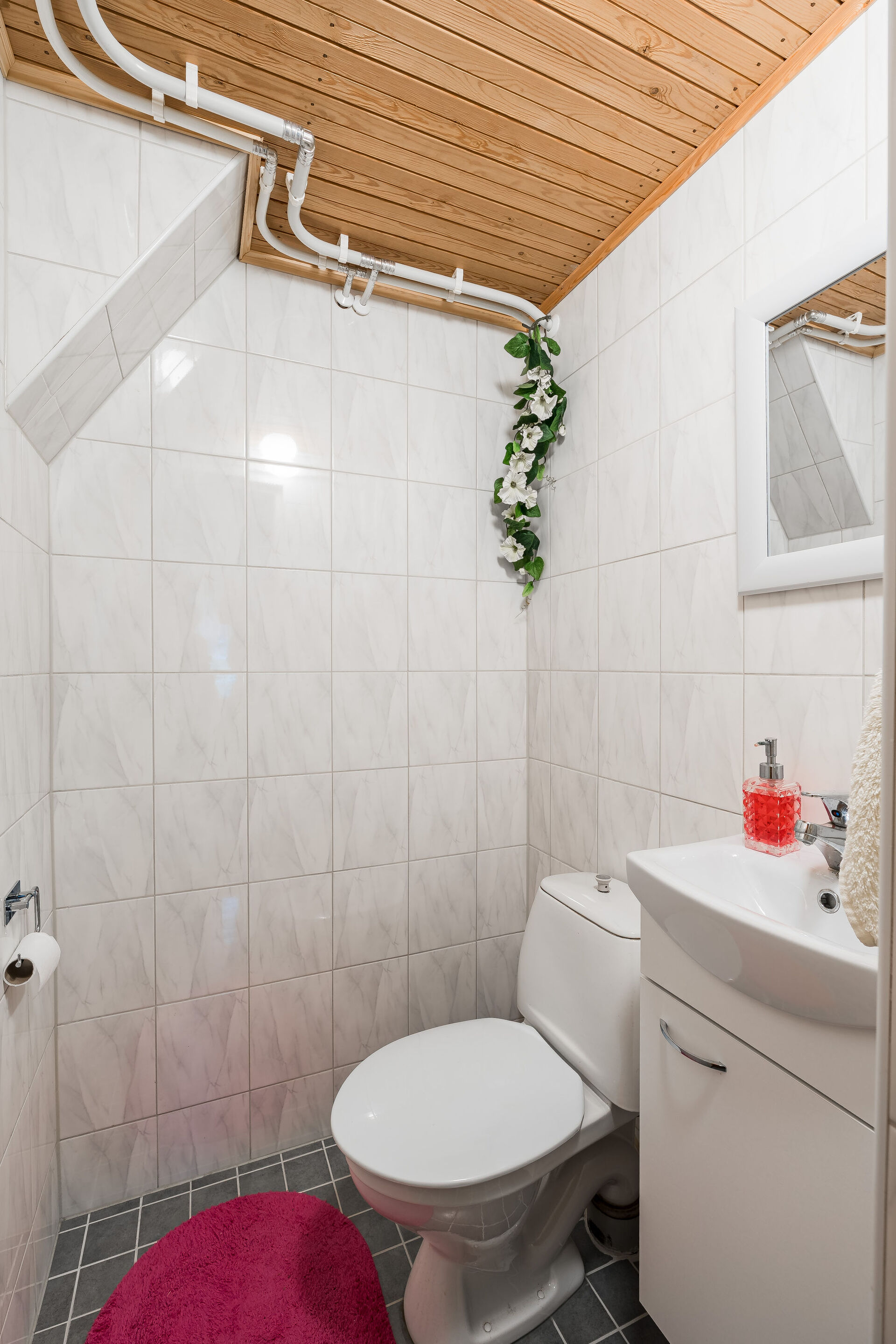 Ampumaradankatu 30, Vienola, Lohja