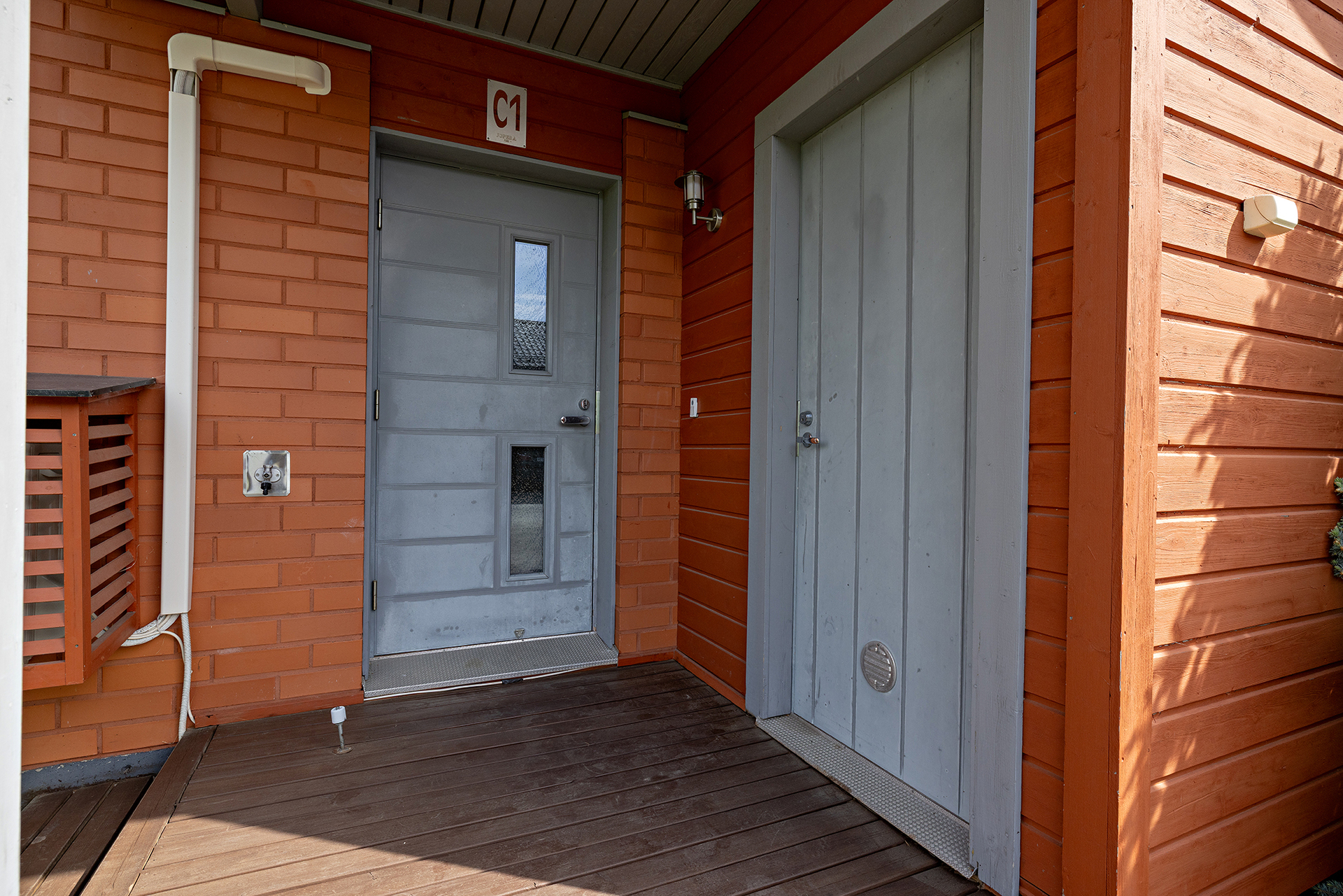 Perhotie 6, Kello, Oulu
