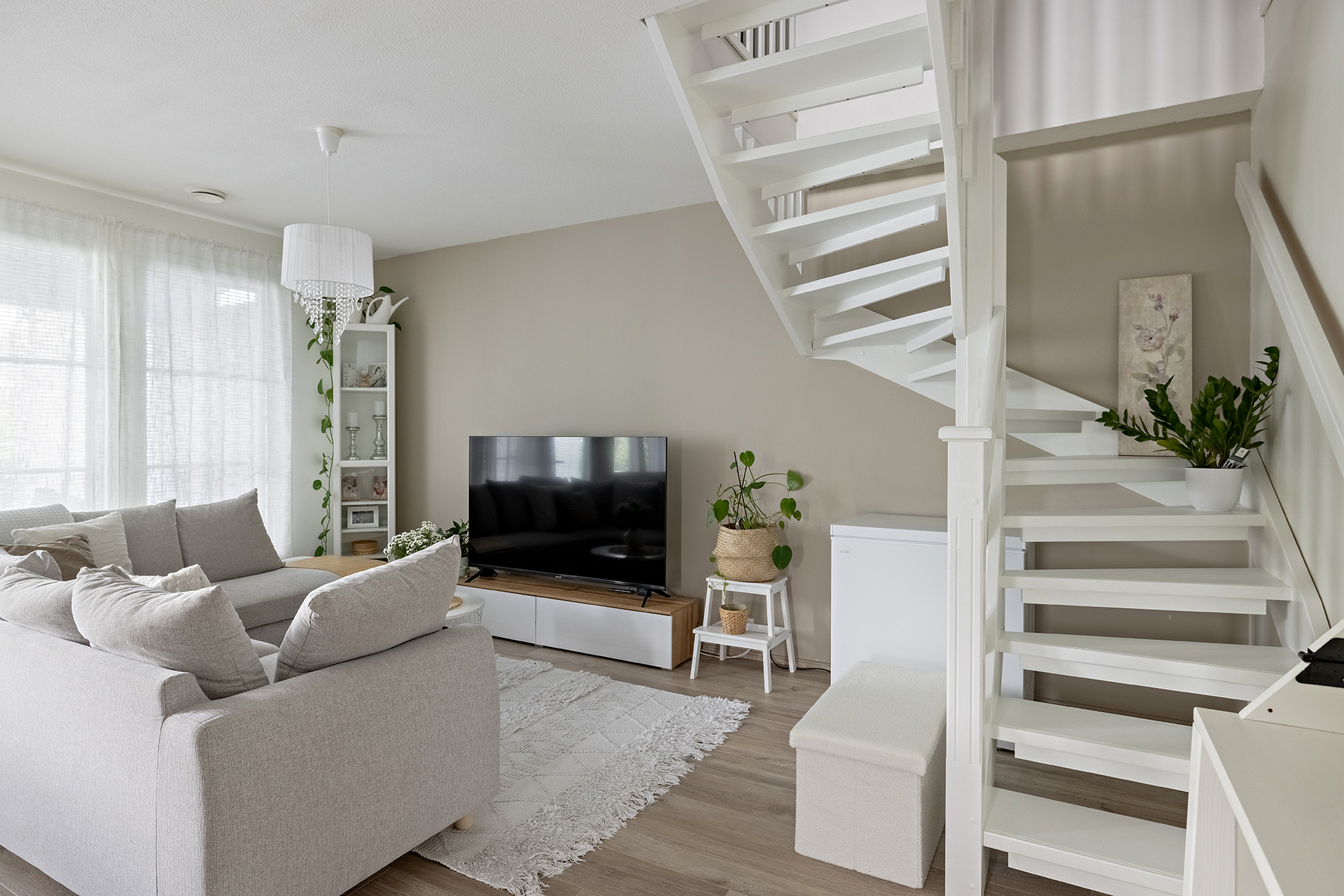 Perhotie 6, Kello, Oulu