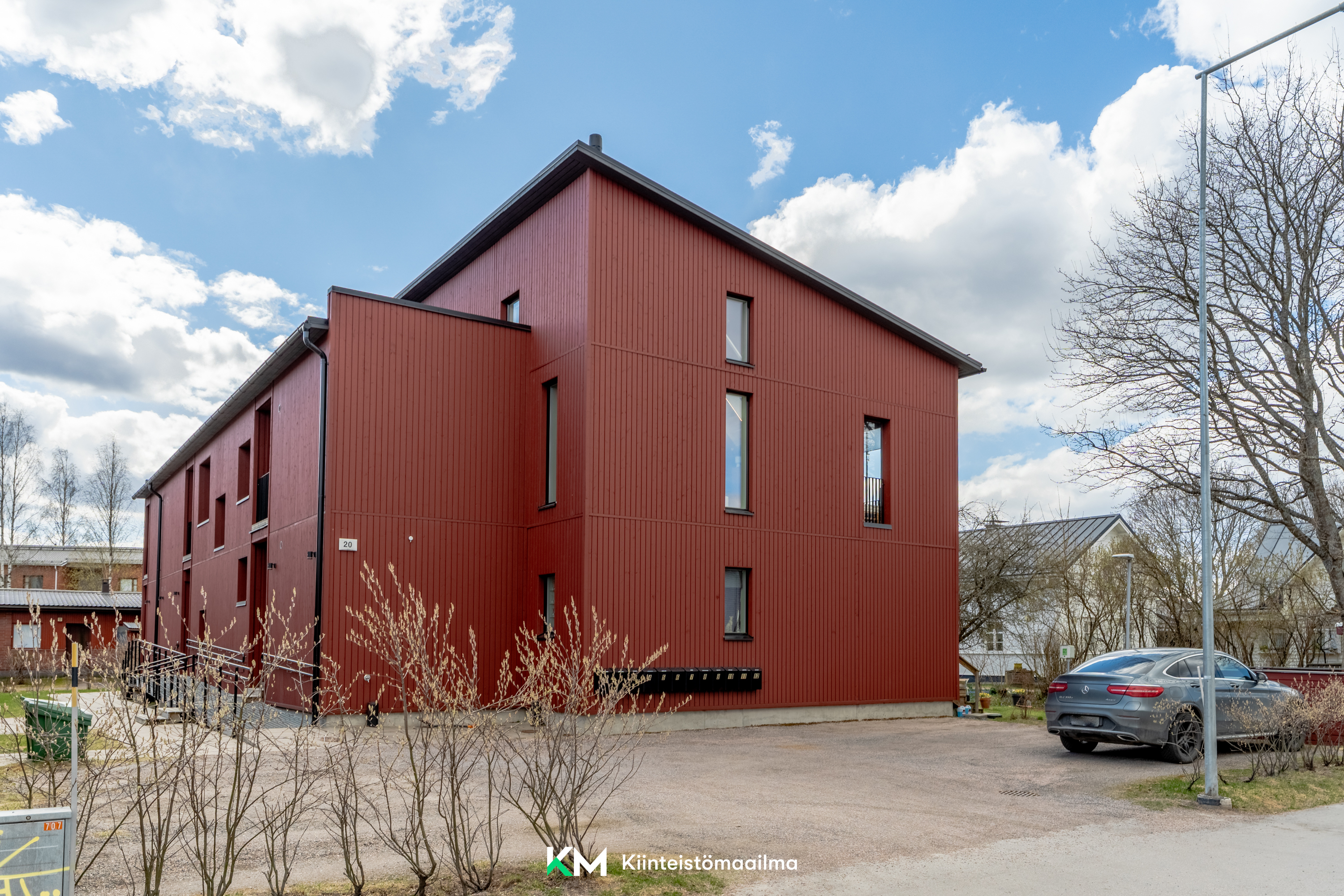 Neilikkatie 20, Vantaa