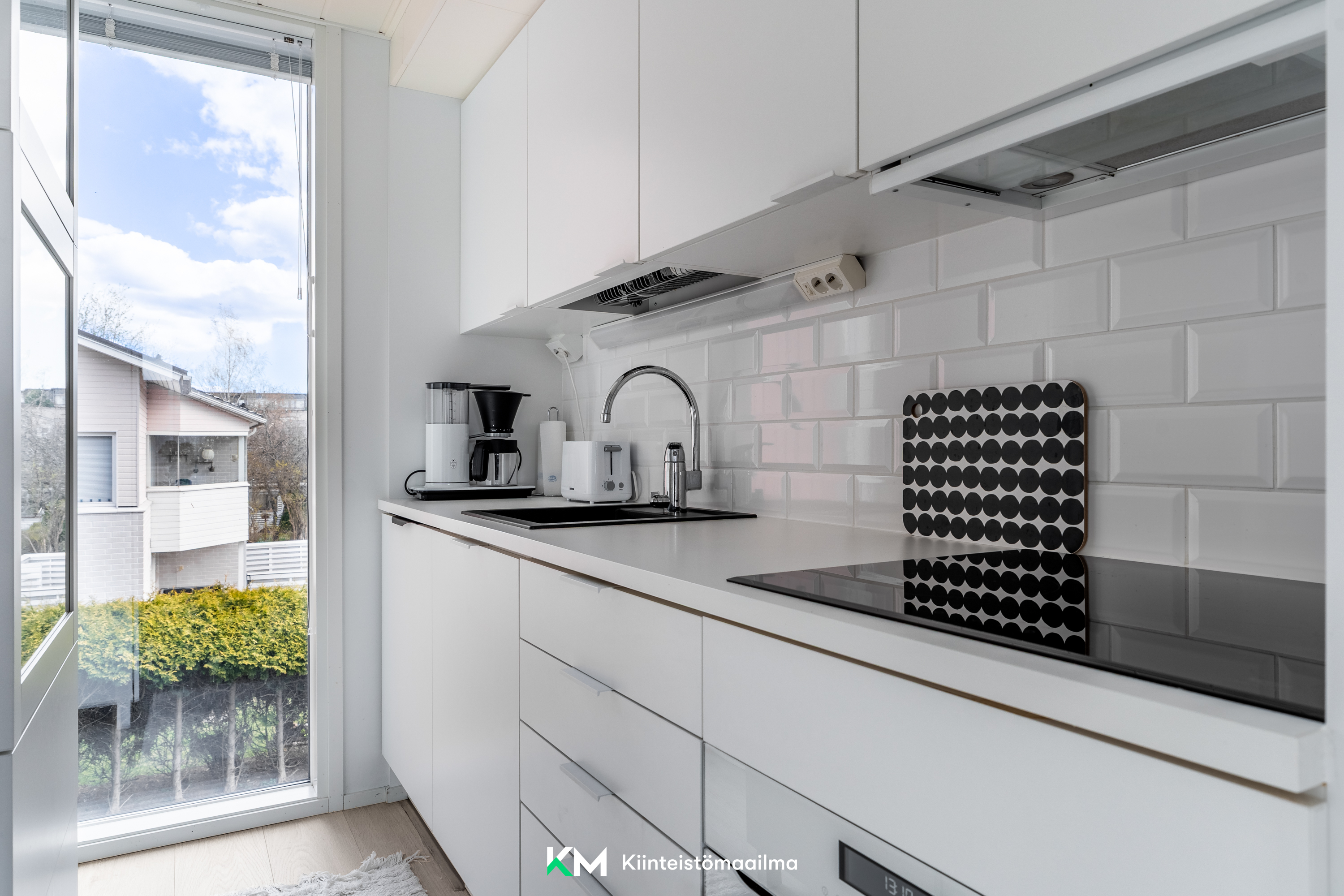 Neilikkatie 20, Vantaa