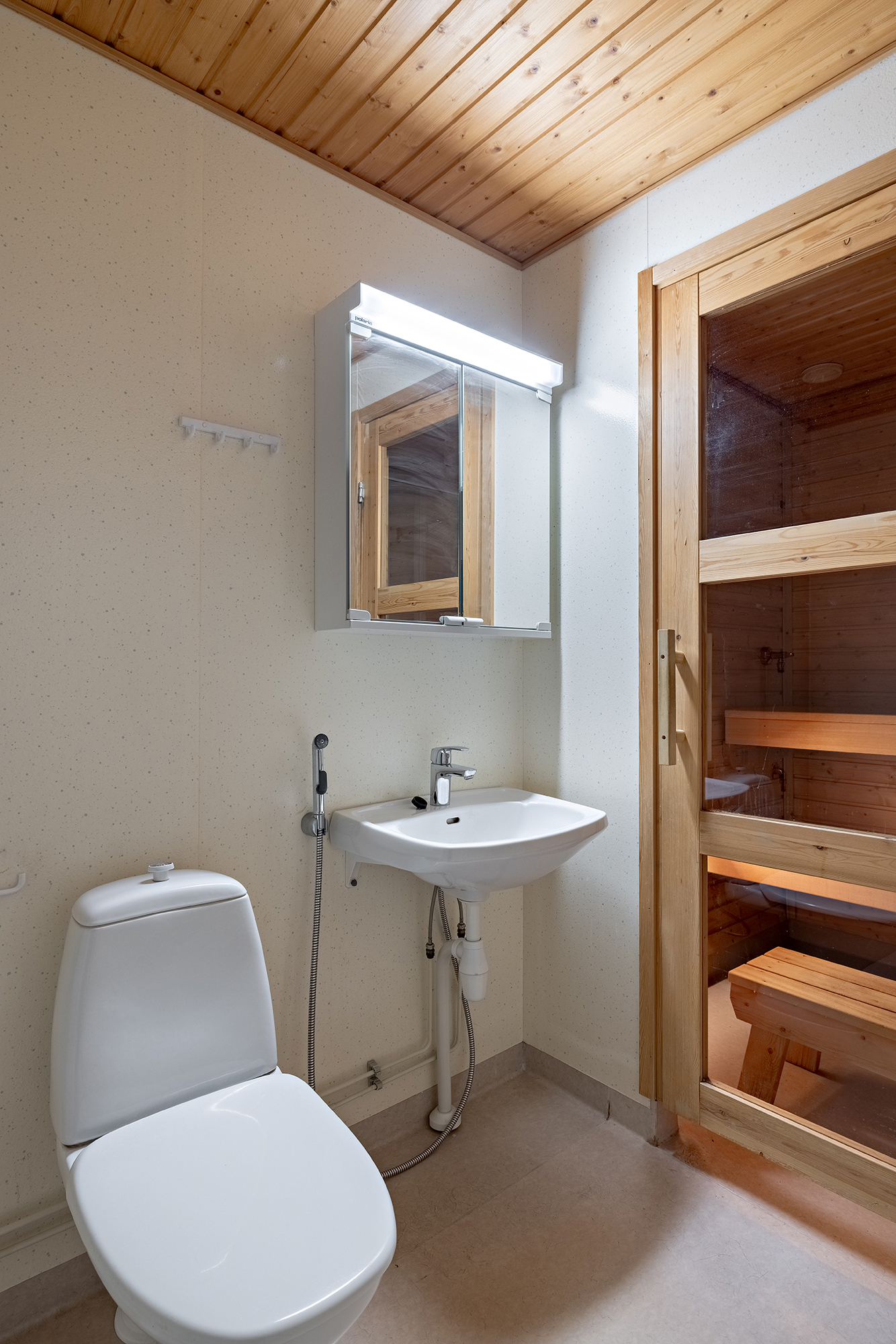 Jatulikivenkatu 8, Maikkula, Oulu