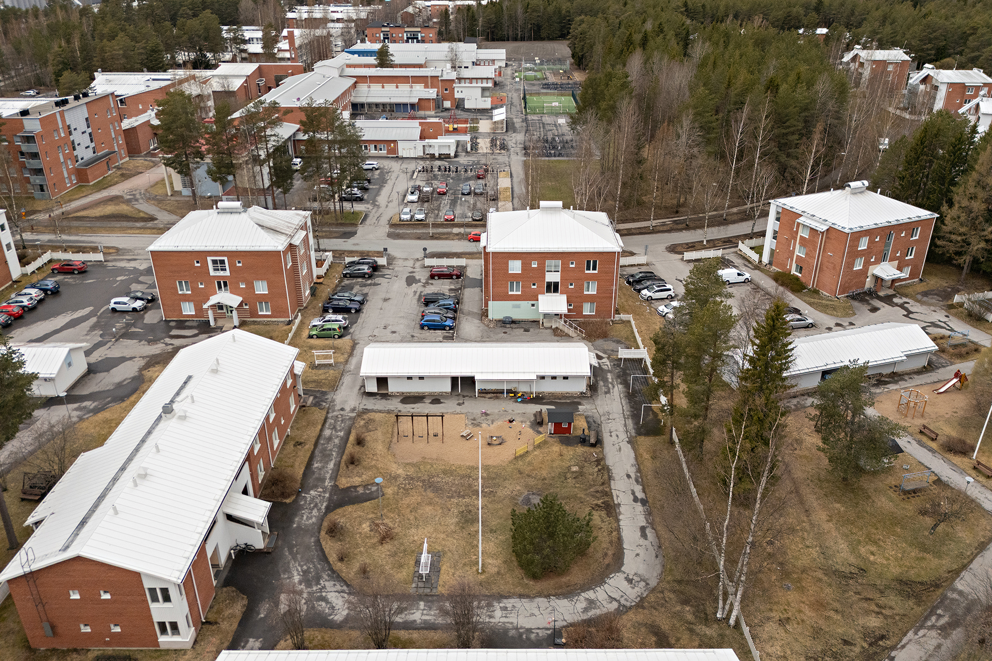 Jatulikivenkatu 8, Maikkula, Oulu