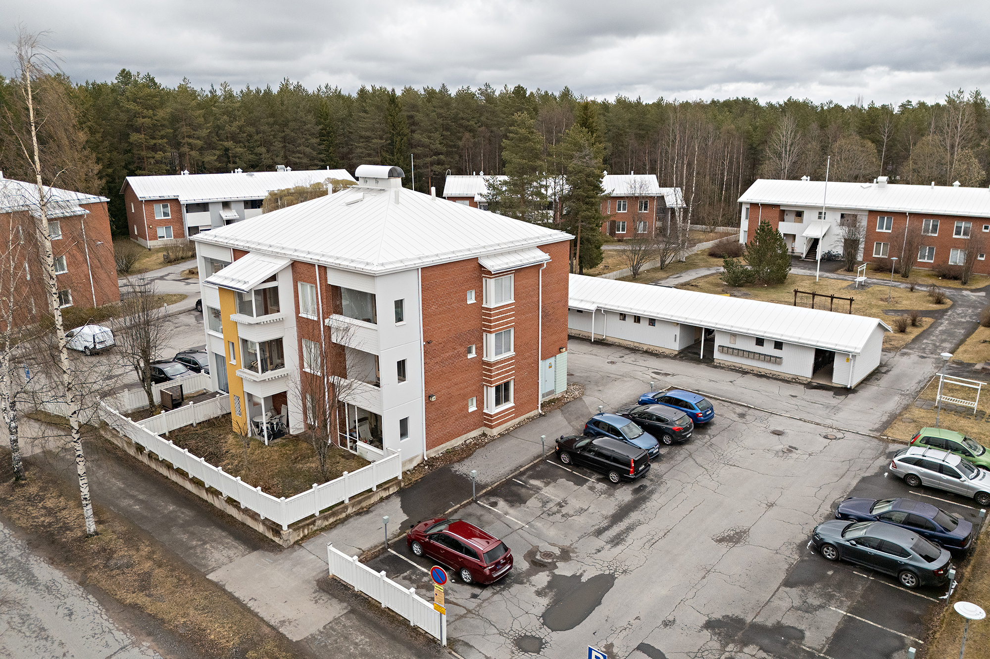 Jatulikivenkatu 8, Maikkula, Oulu
