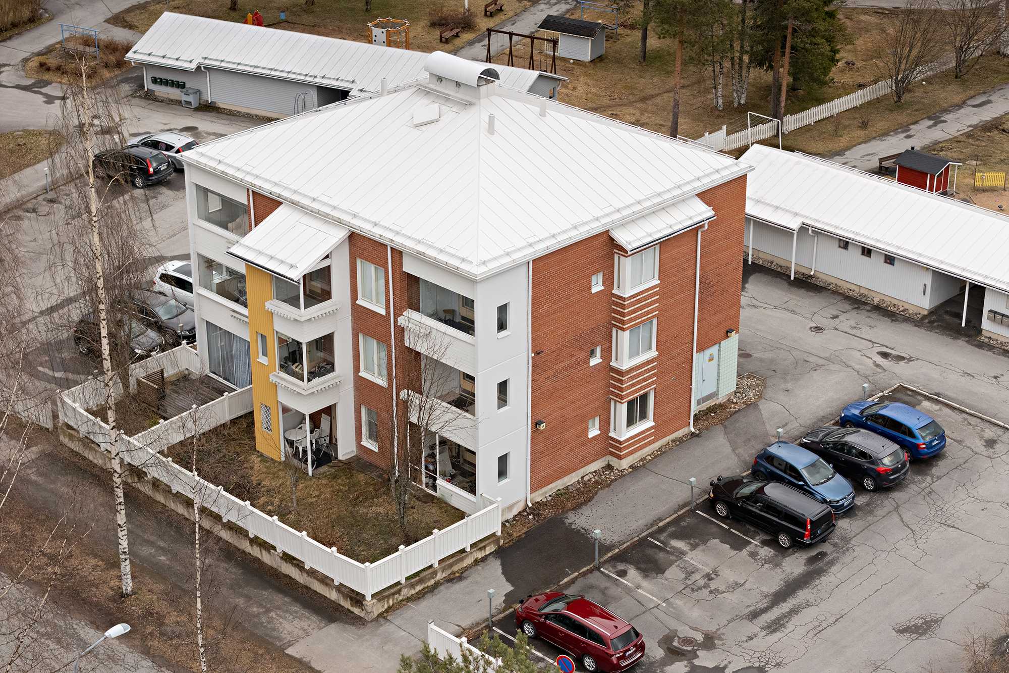 Jatulikivenkatu 8, Maikkula, Oulu