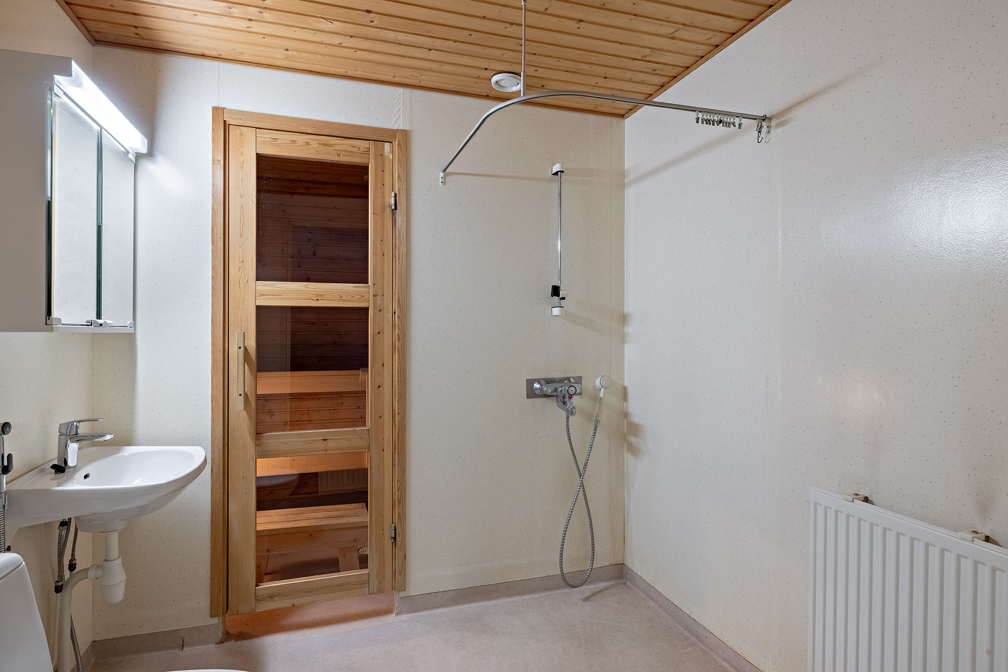 Jatulikivenkatu 8, Maikkula, Oulu