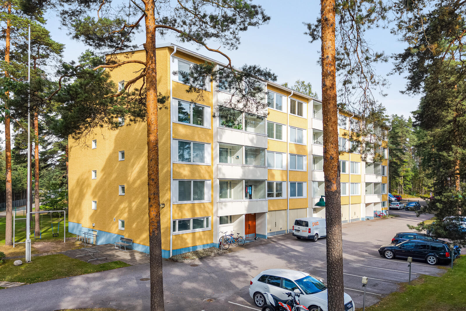 Ratakatu 11, Parantola, Hyvinkää