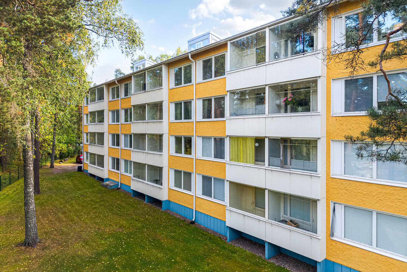 Ratakatu 11, Parantola, Hyvinkää