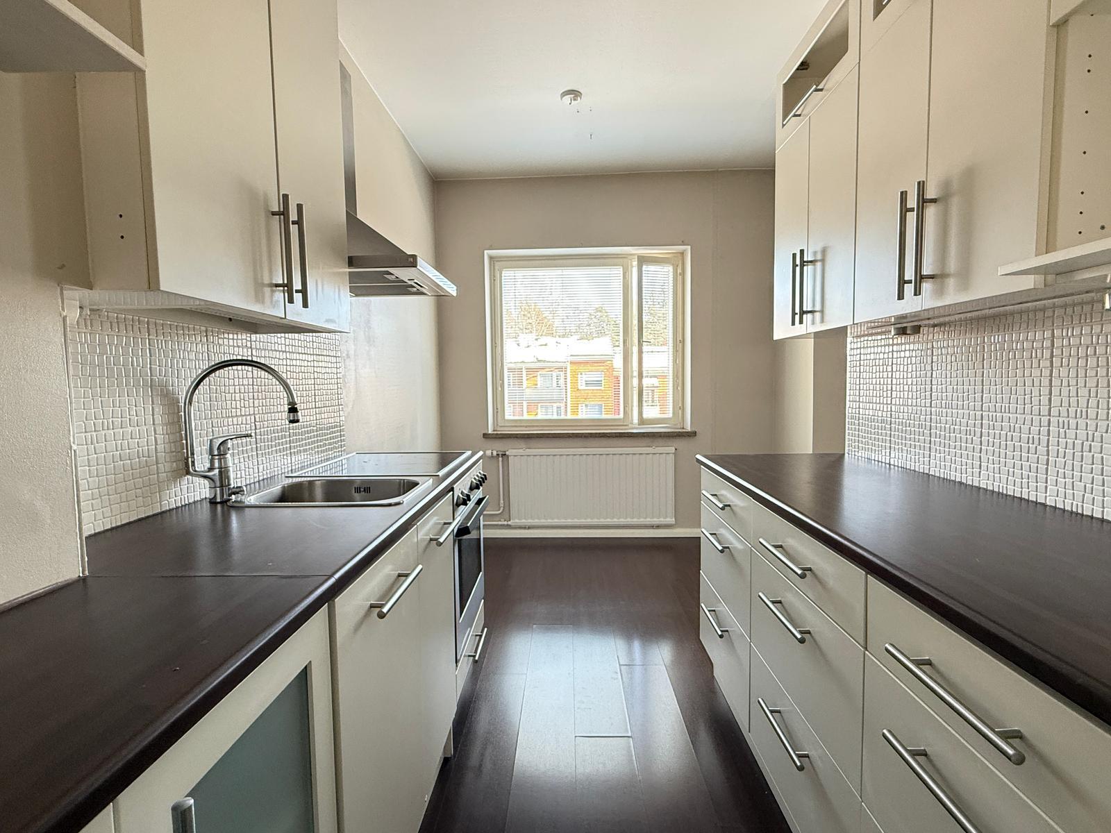 Anjalankatu 5, Kotkansaari, Kotka