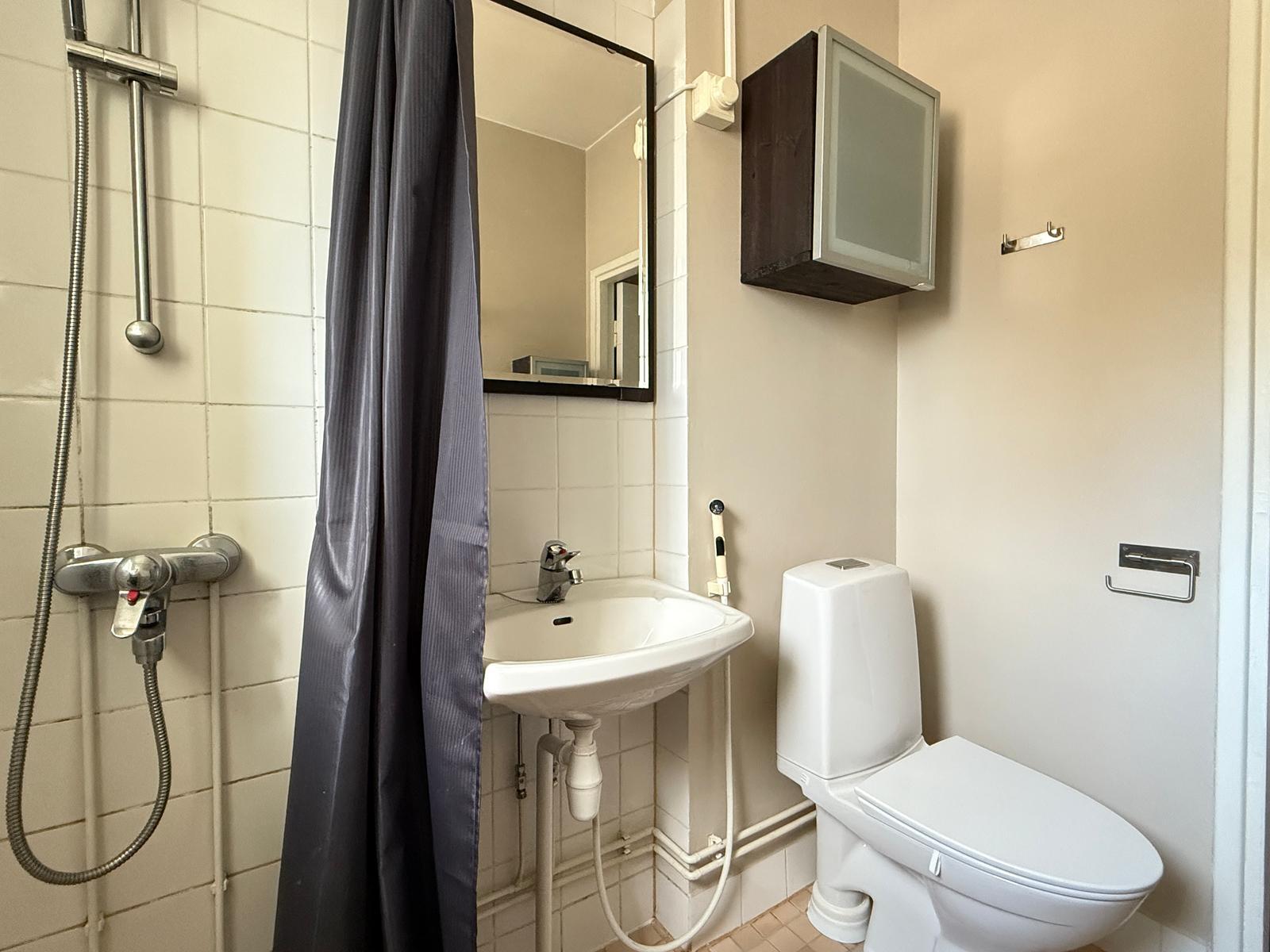 Anjalankatu 5, Kotkansaari, Kotka