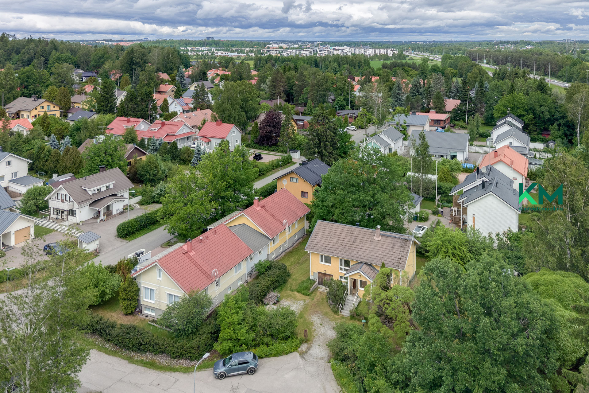 Lainlukijantie 1a, Torpparinmäki, Helsinki