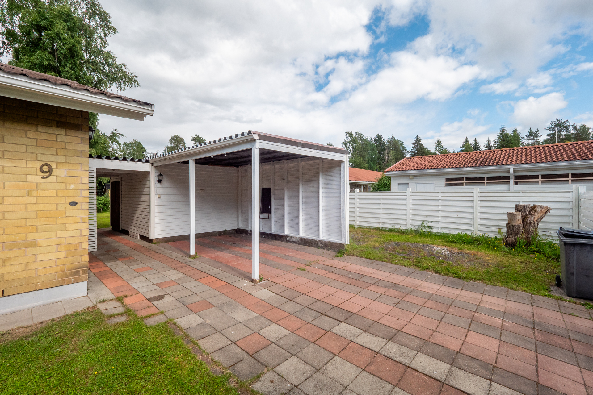Kissapöllönkuja 9, Kuivasjärvi, Oulu