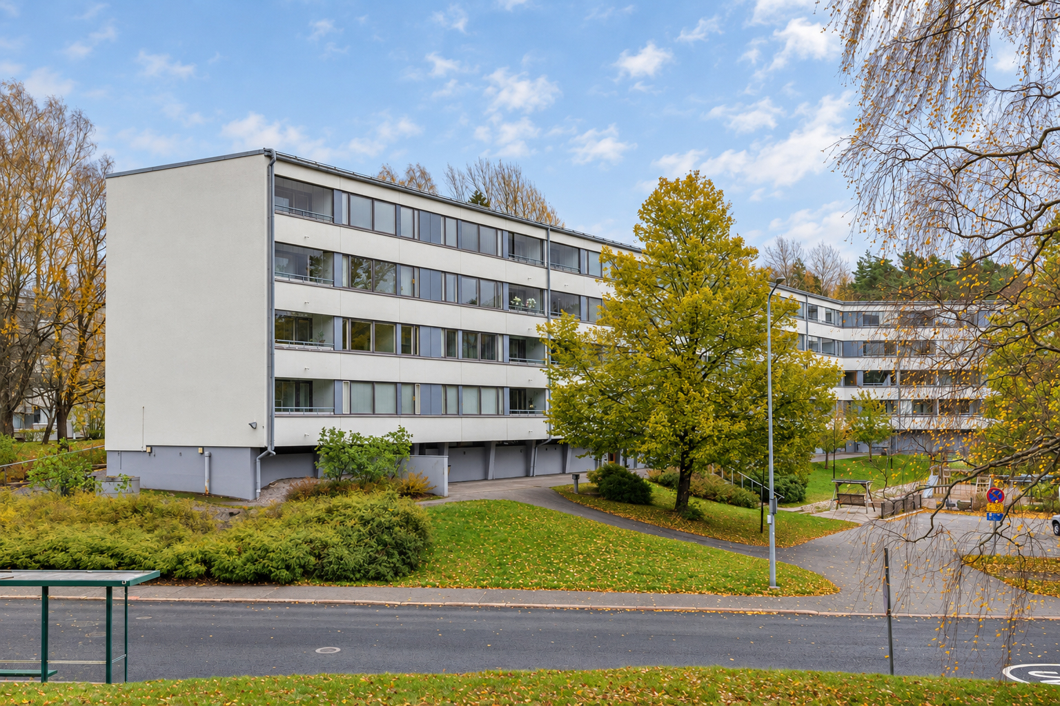 Rapakivenkuja 1, Pihlajamäki, Helsinki