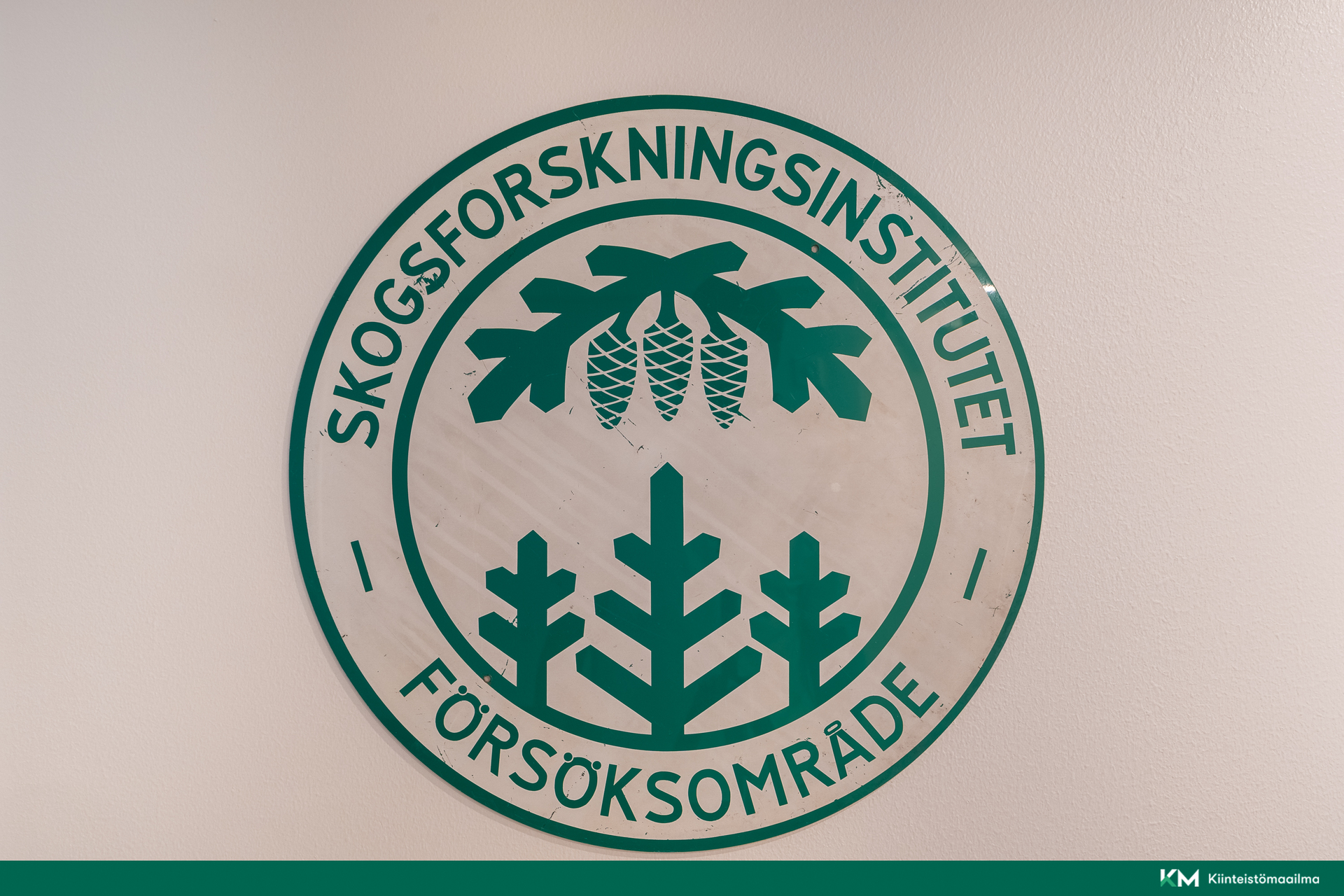 Metsäntutkimuslaitoksen logo