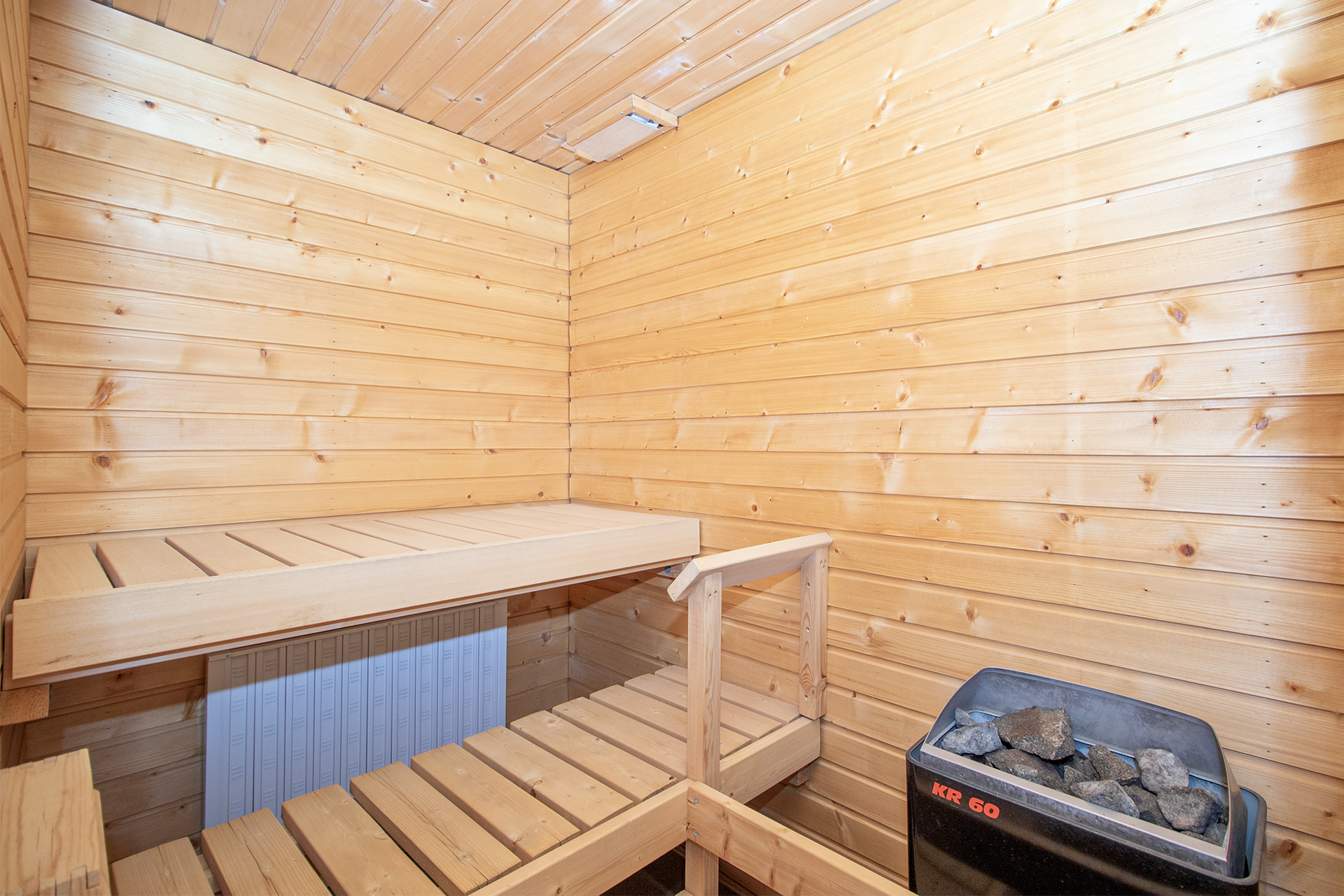 Kodista löytyy myös oma sauna.