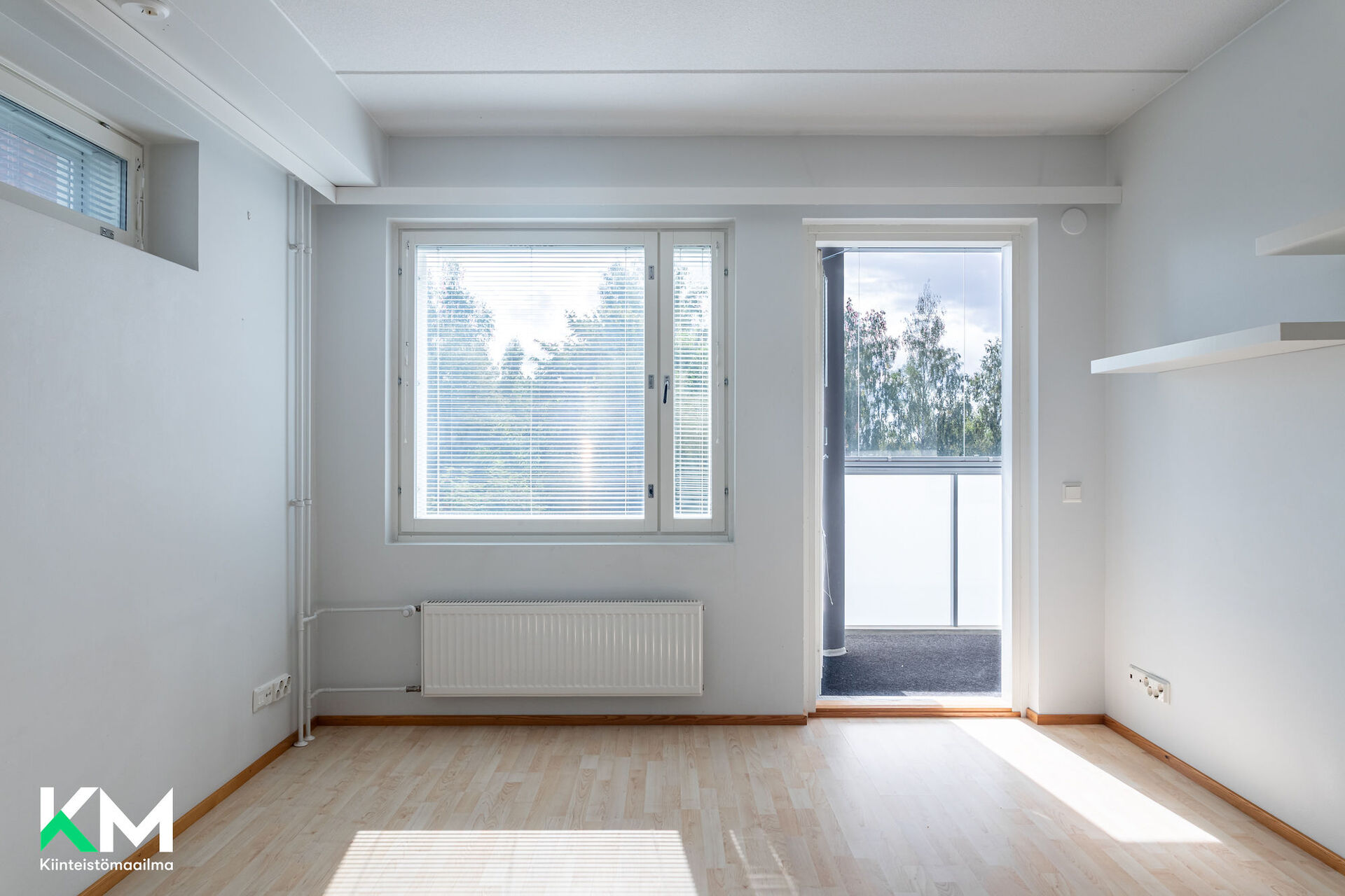 Radansivunkatu 10 , Asemantausta, Lahti