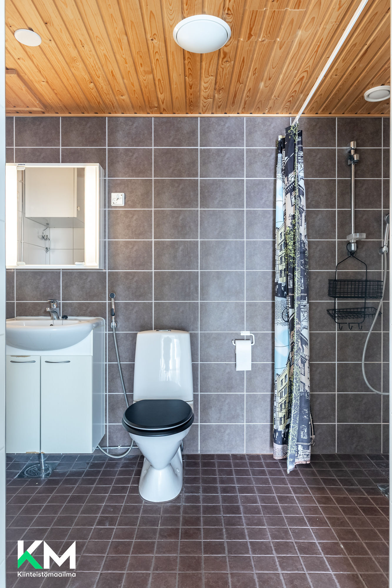 Radansivunkatu 10 , Asemantausta, Lahti