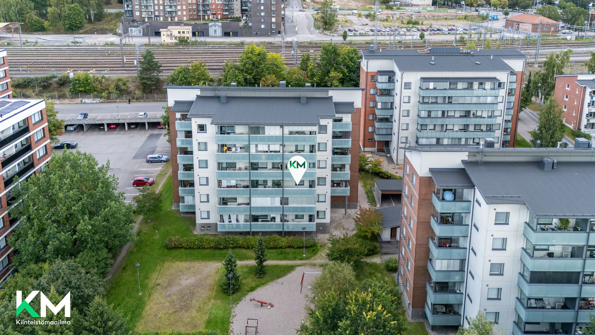 Radansivunkatu 10 , Asemantausta, Lahti