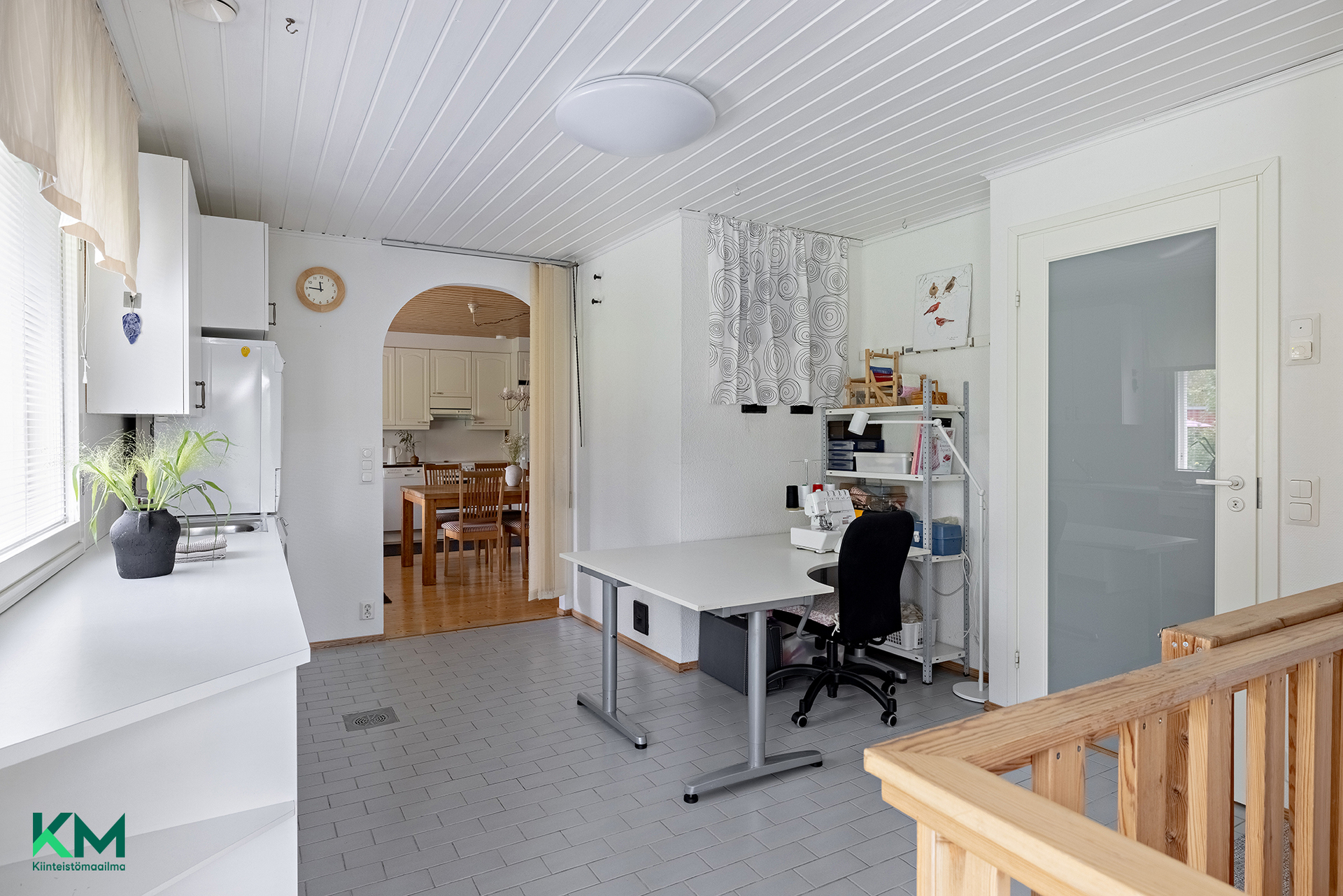 Mannisentie 19, Kello, Oulu