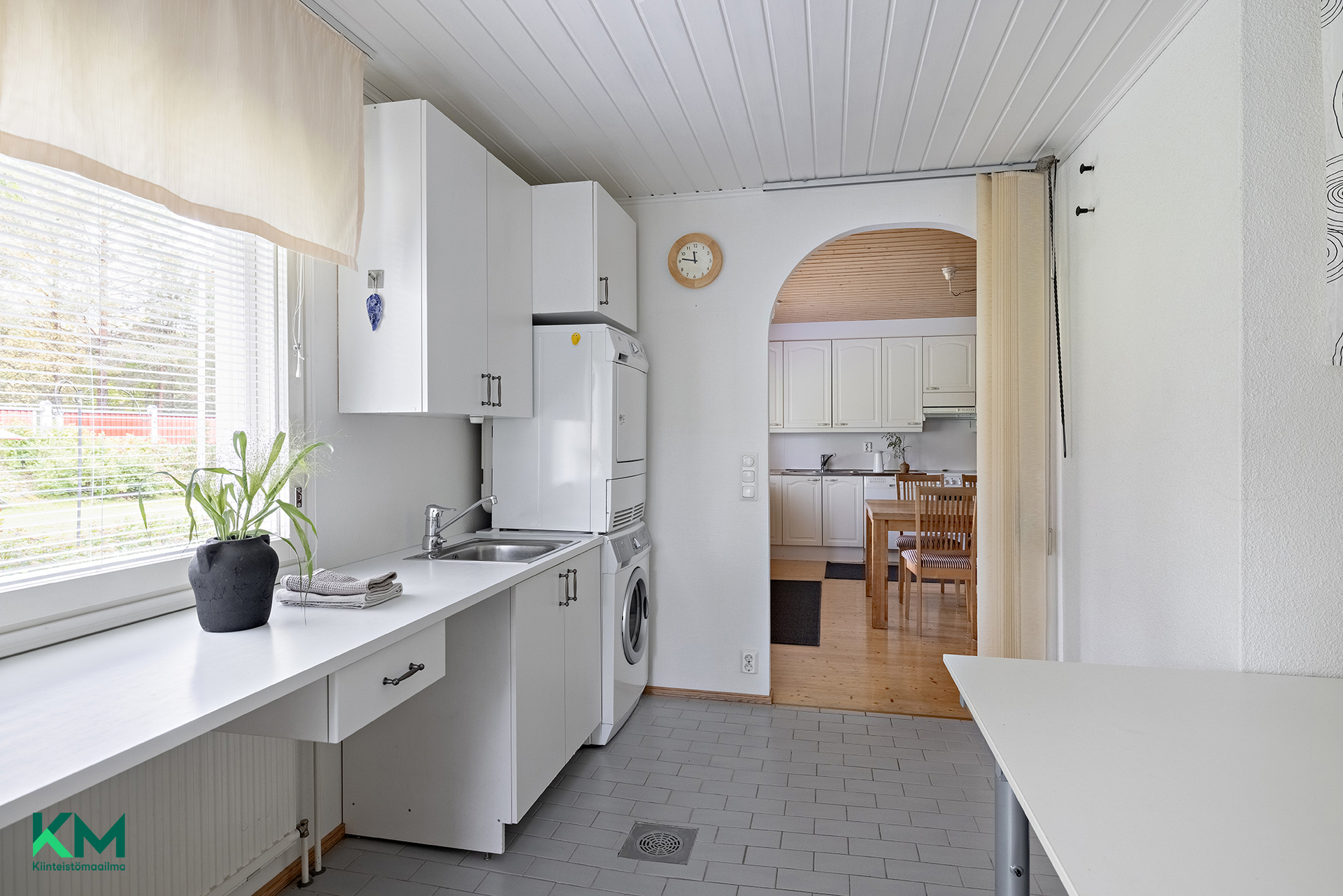 Mannisentie 19, Kello, Oulu