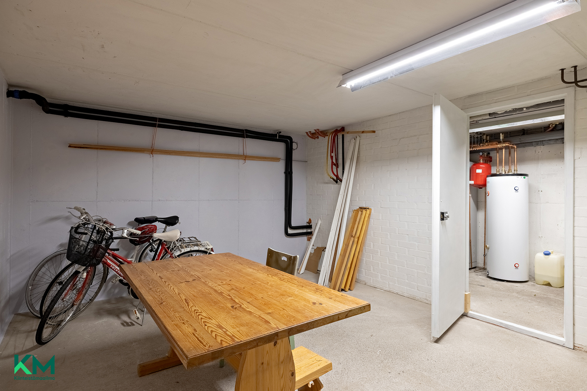 Mannisentie 19, Kello, Oulu