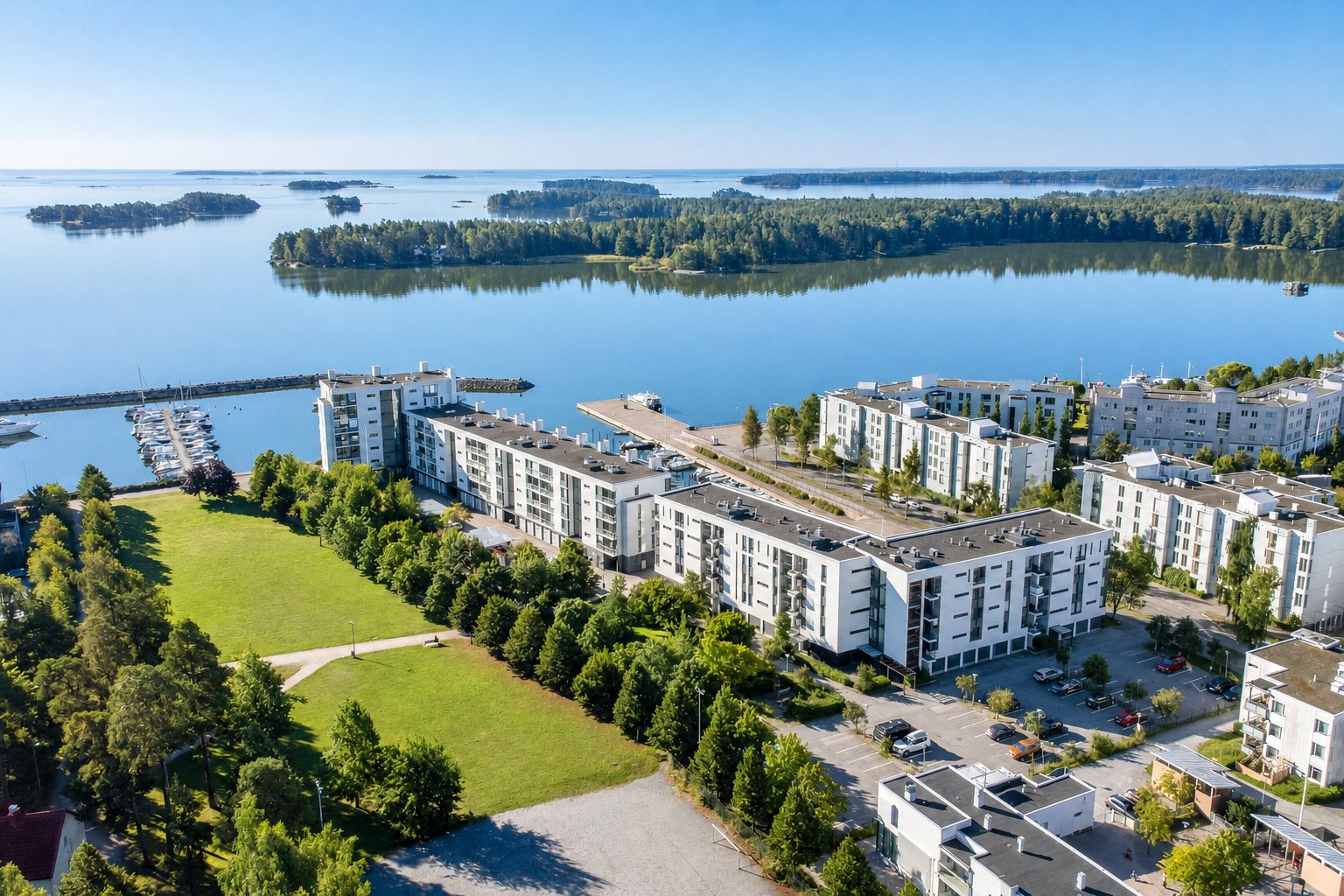 Hiekkalaiturintie 14, Aurinkolahti, Helsinki