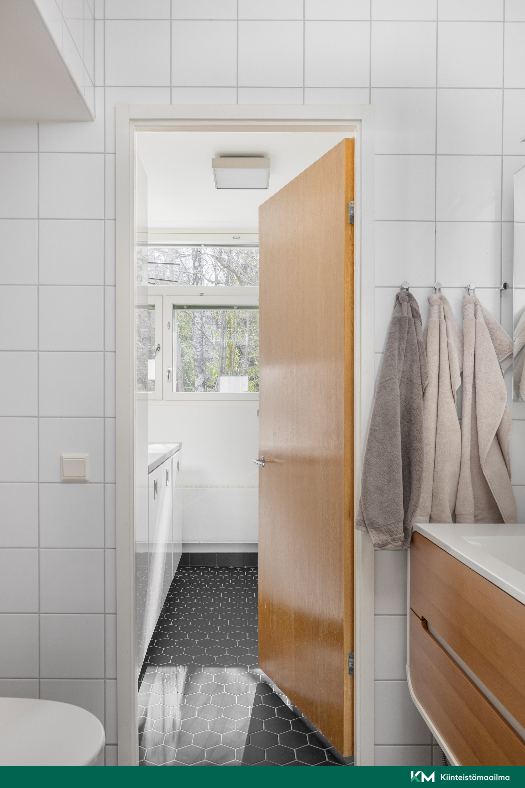 Liljasaarentie 4, Lehtisaari, Helsinki