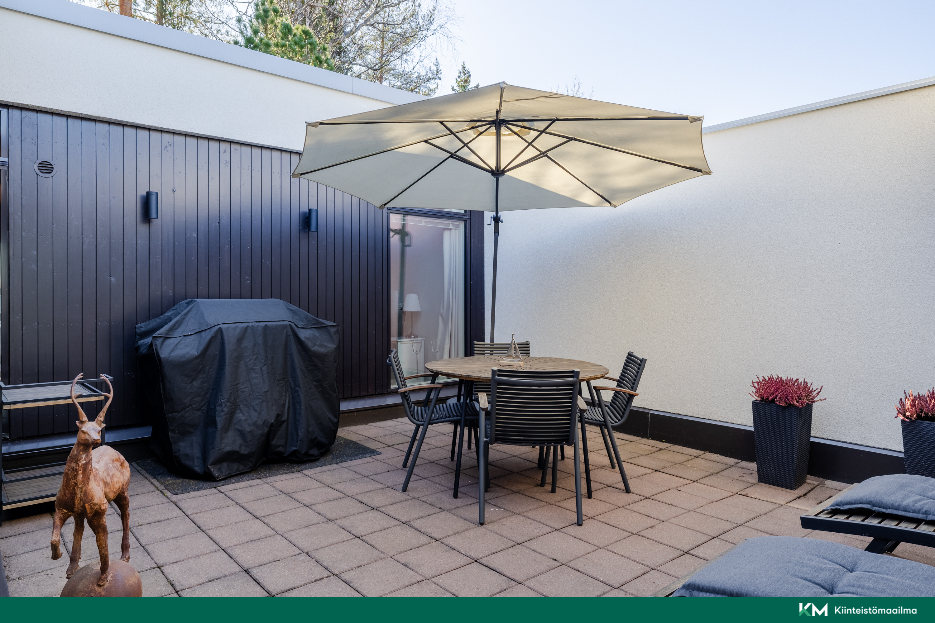 Liljasaarentie 4, Lehtisaari, Helsinki